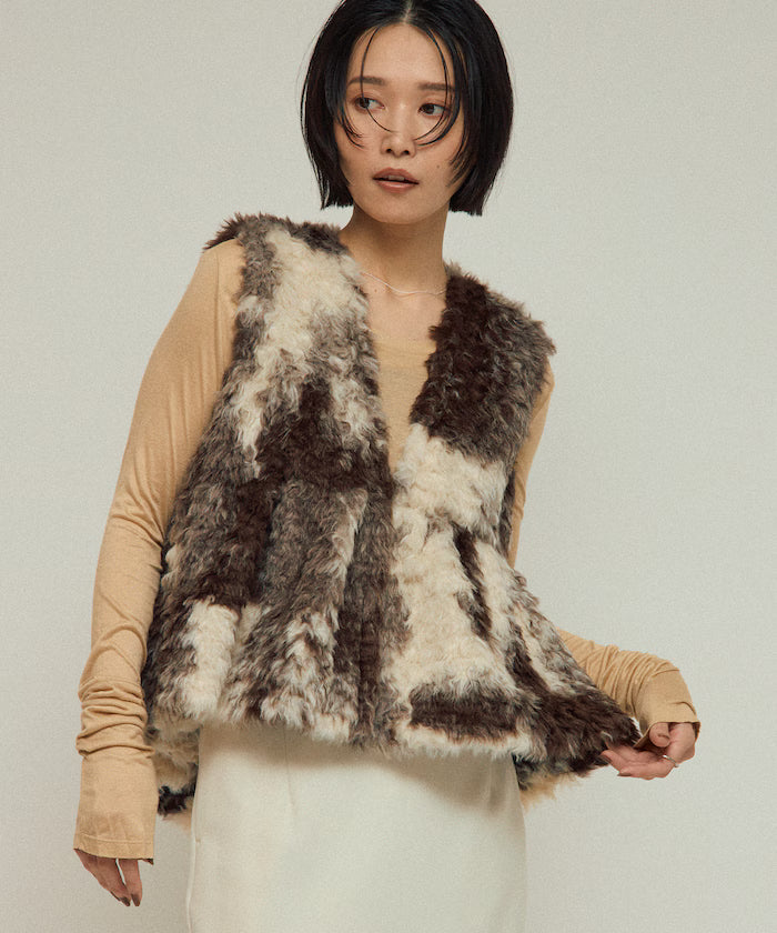 Peplum Silhouette Cow Print Fake Fur Vest
