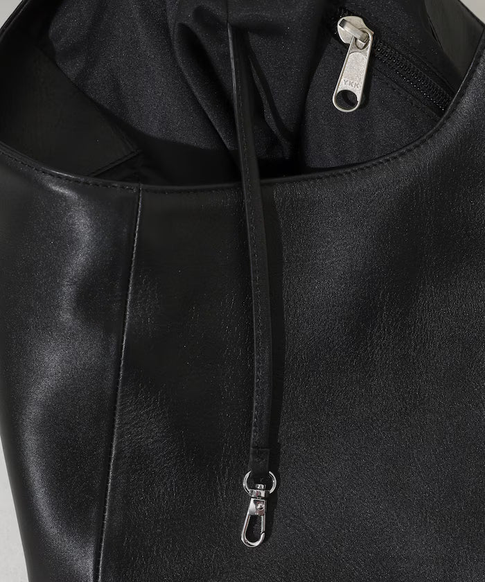Leather Handbag / One Handle Handbag / Cowhide / Water-Repellent Leather / A4 Compatible