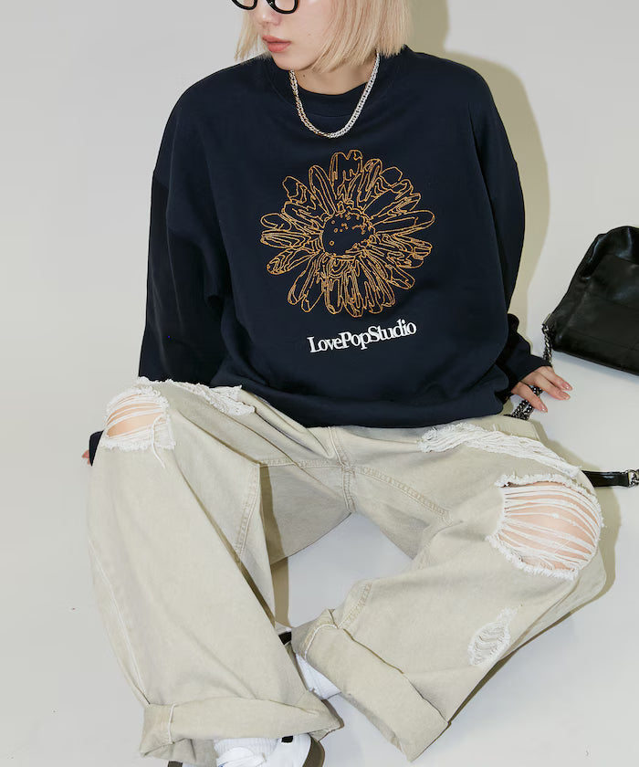 LOVE POP STUDIO FLOWER EMBROIDERY SWEAT【Limited Edition】