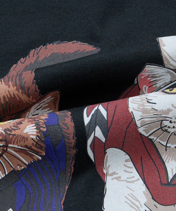 Limited Edition Big Silhouette Back Print T-Shirt THREE CATS
