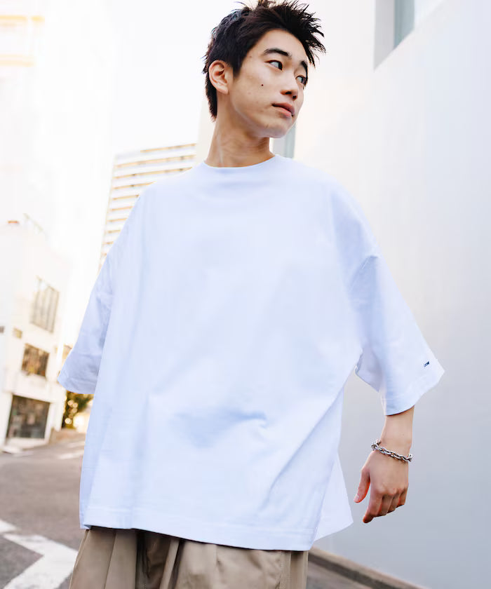Big Silhouette One Point Crew Neck T-Shirt / Wide Silhouette [Limited Edition] - White