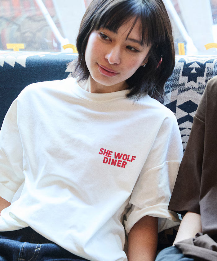 Limited Release SHE WOLF DINER × FREAK'S STORE Shewolf Diner Exclusive Big Silhouette Back Print T-Shirt Antibacterial Odor Resistance Quick Dry