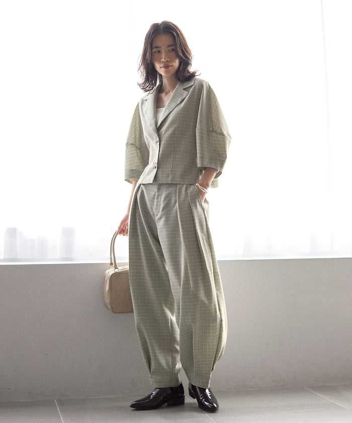 Balloon Sleeve Shirt with Karami Check / Compatible with Set Up - Released on March 11 at 12:00