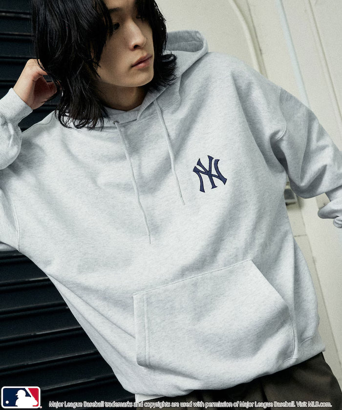 Custom Sweat Circle Logo Hoodie