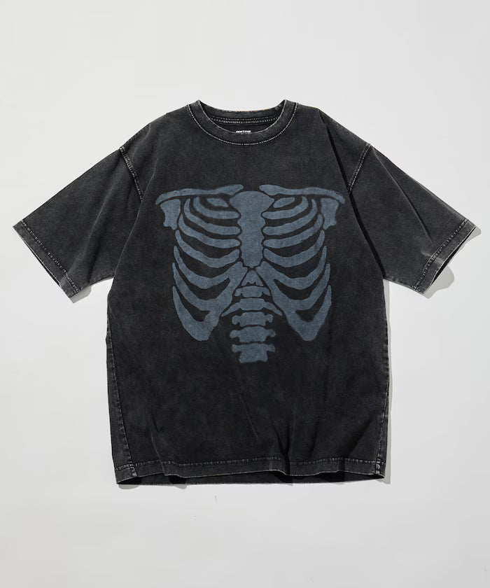 Bone Print Powder Bleach Crew Neck T-Shirt - Black
