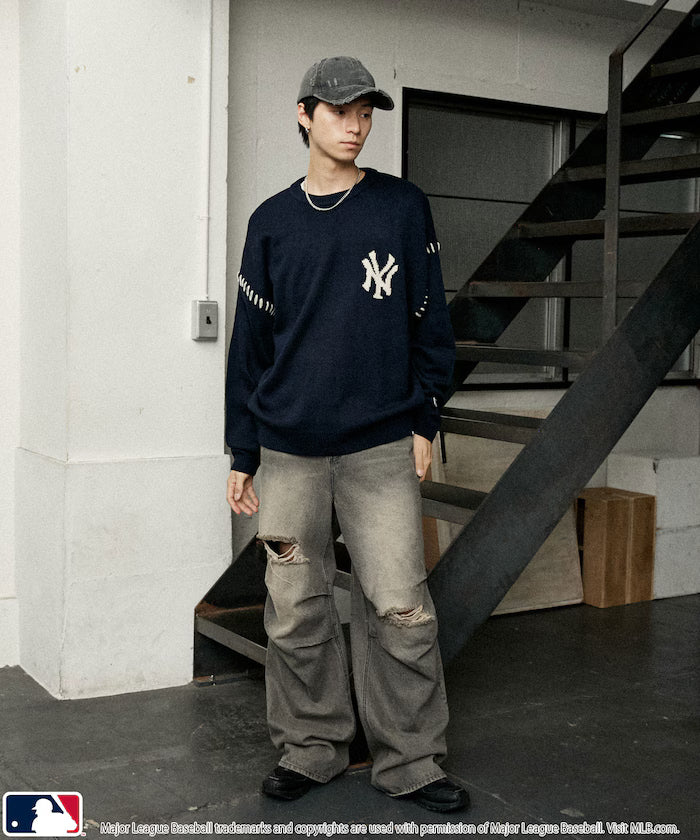 Custom Stitch Knit Pullover