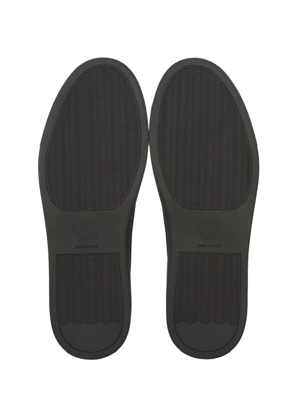 Type-G Shoes 001