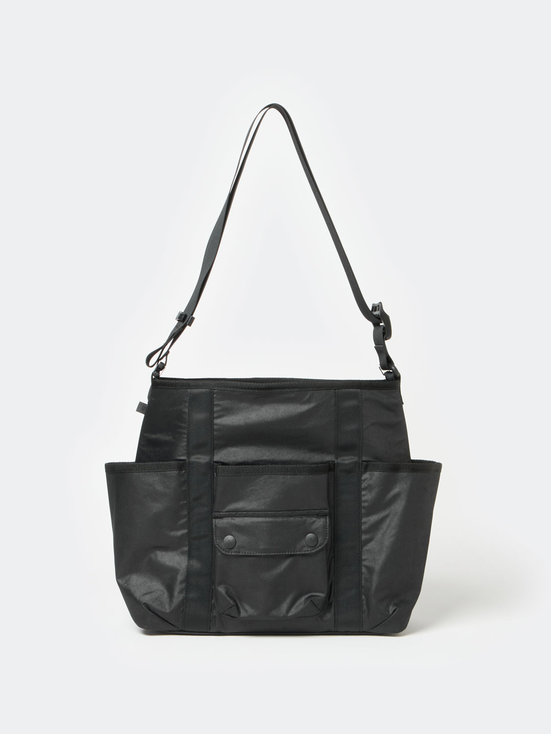 TECH REVERSIBLE ONE SHOULDER BAG - BLACK