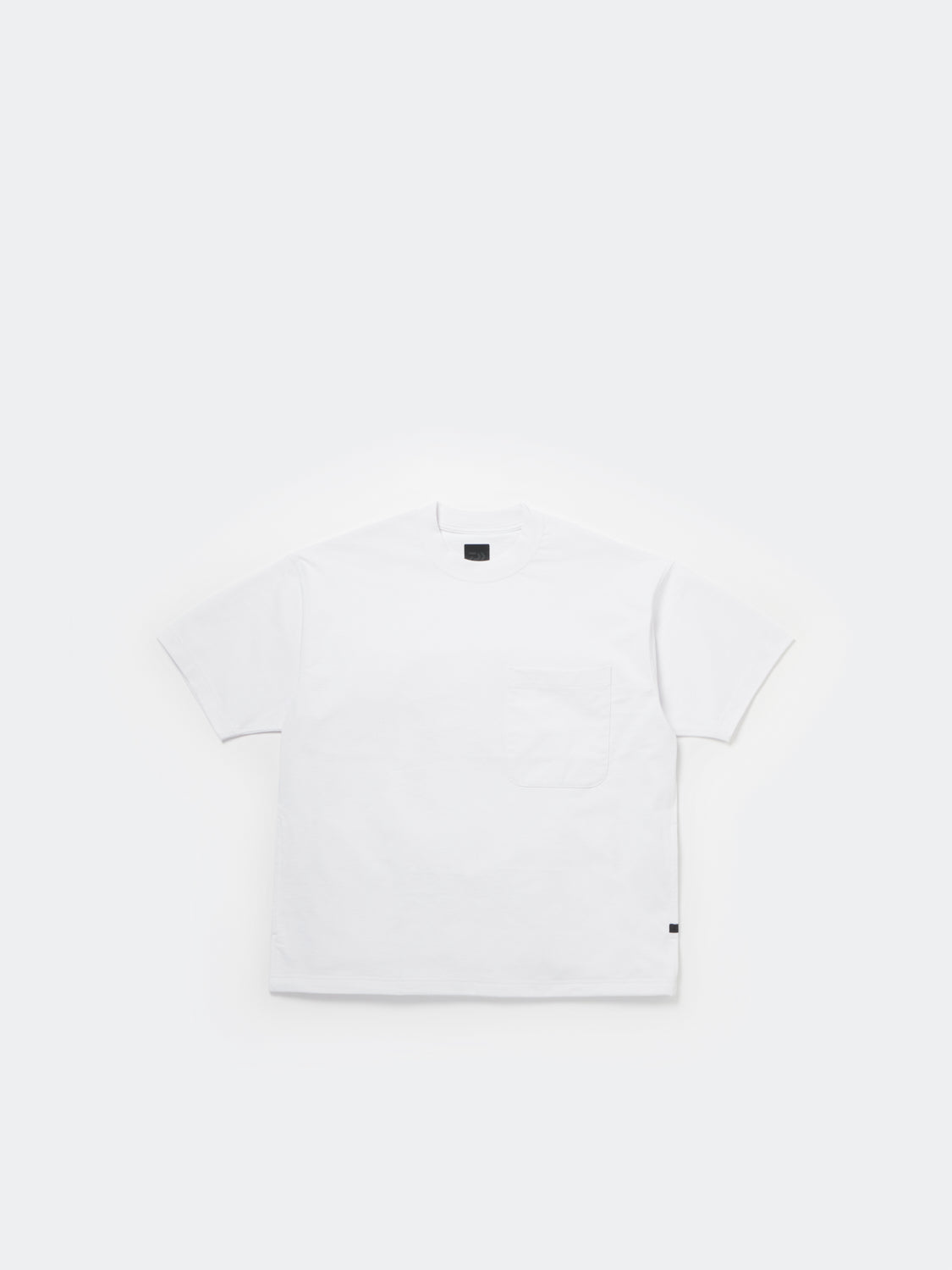 W's TECH POCKET CREW TEE S/S - WHITE