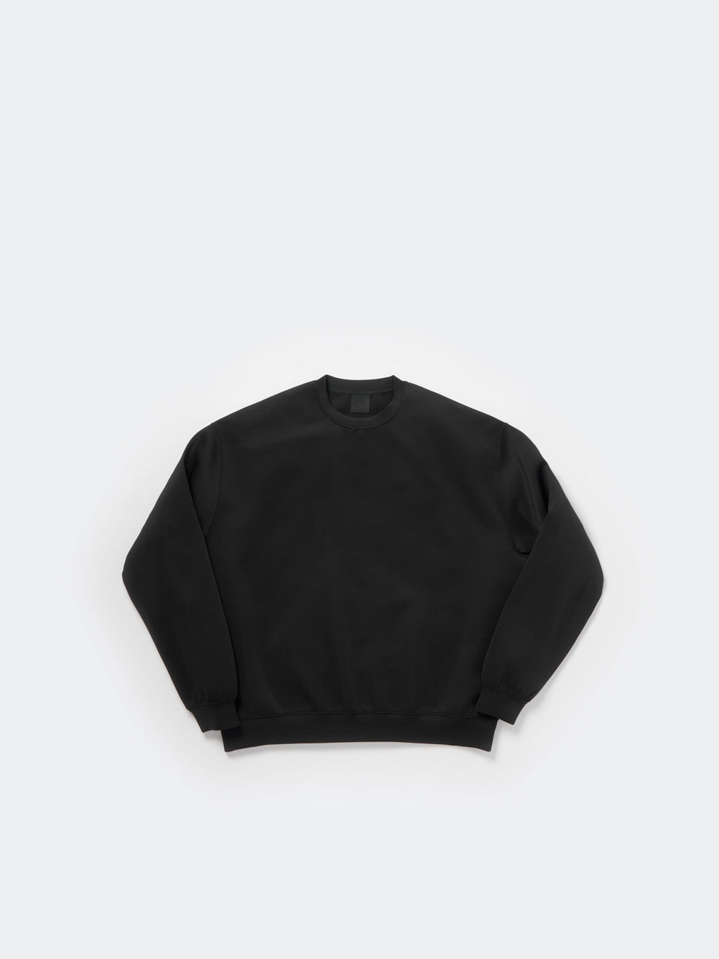 TECH SCUBA KNIT CREW - BLACK