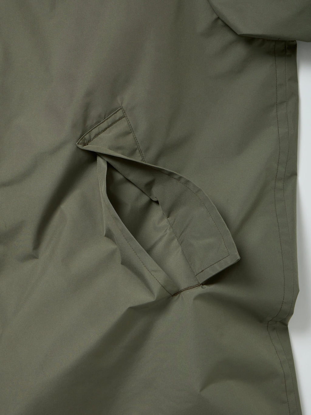 W's WINDSTOPPER® TECH BALMACAAN RAIN COAT