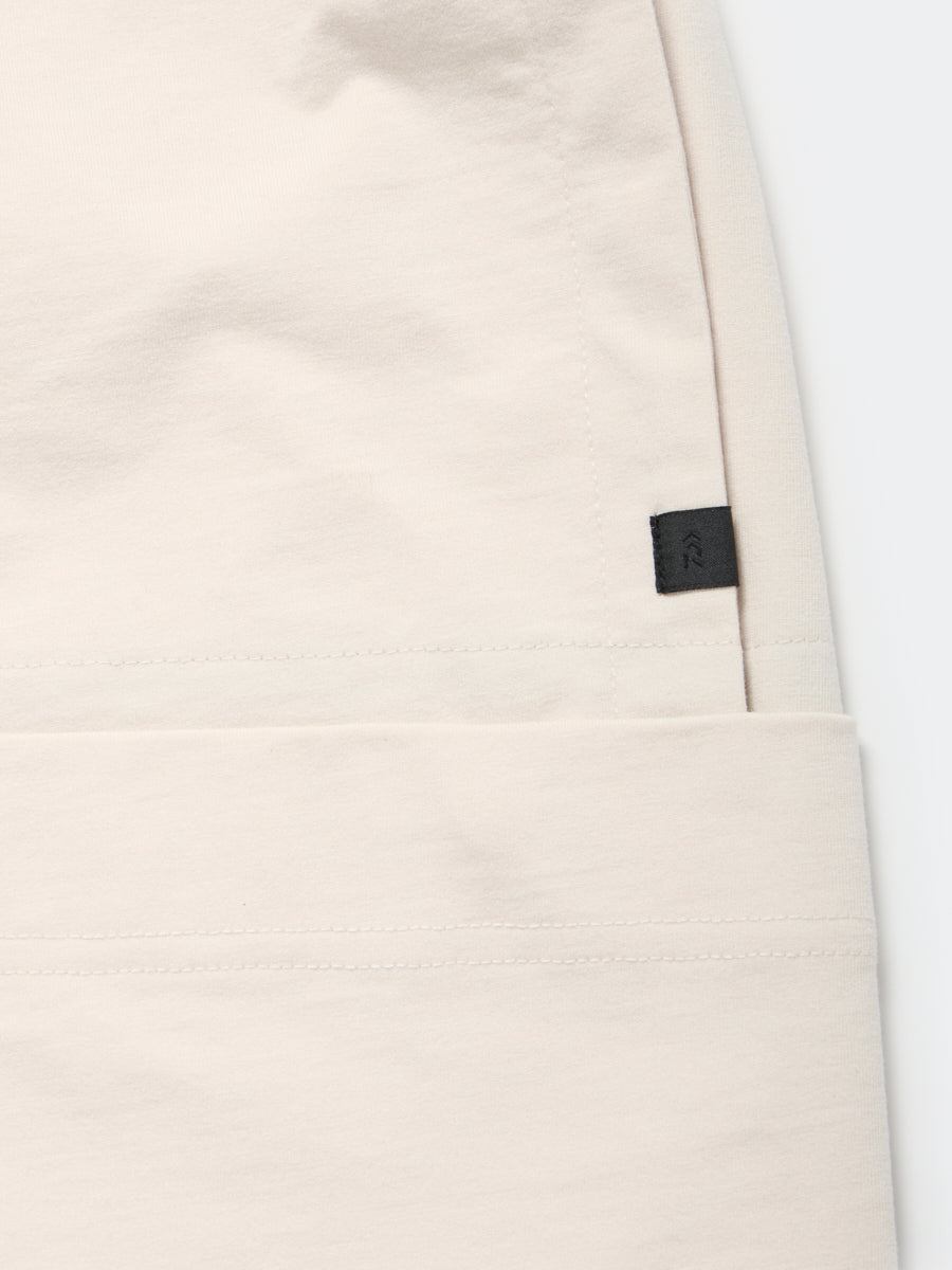 W's TECH SIDE POCKET SHORTS Brewed Protein
