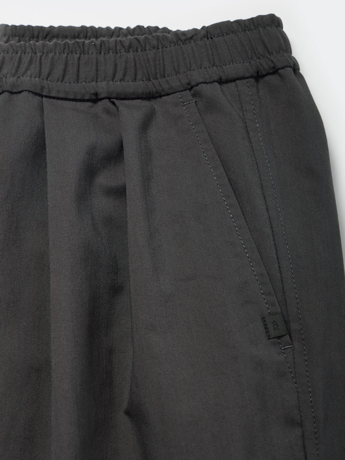 W's TECH EASY SHORTS HERRINGBONE