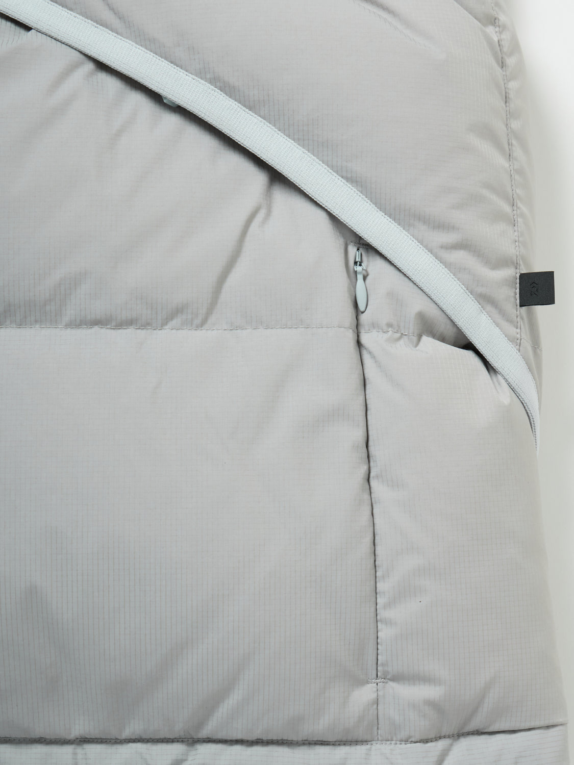 TECH ALPINE DOWN VEST