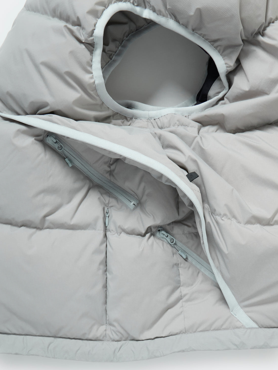 TECH ALPINE DOWN VEST