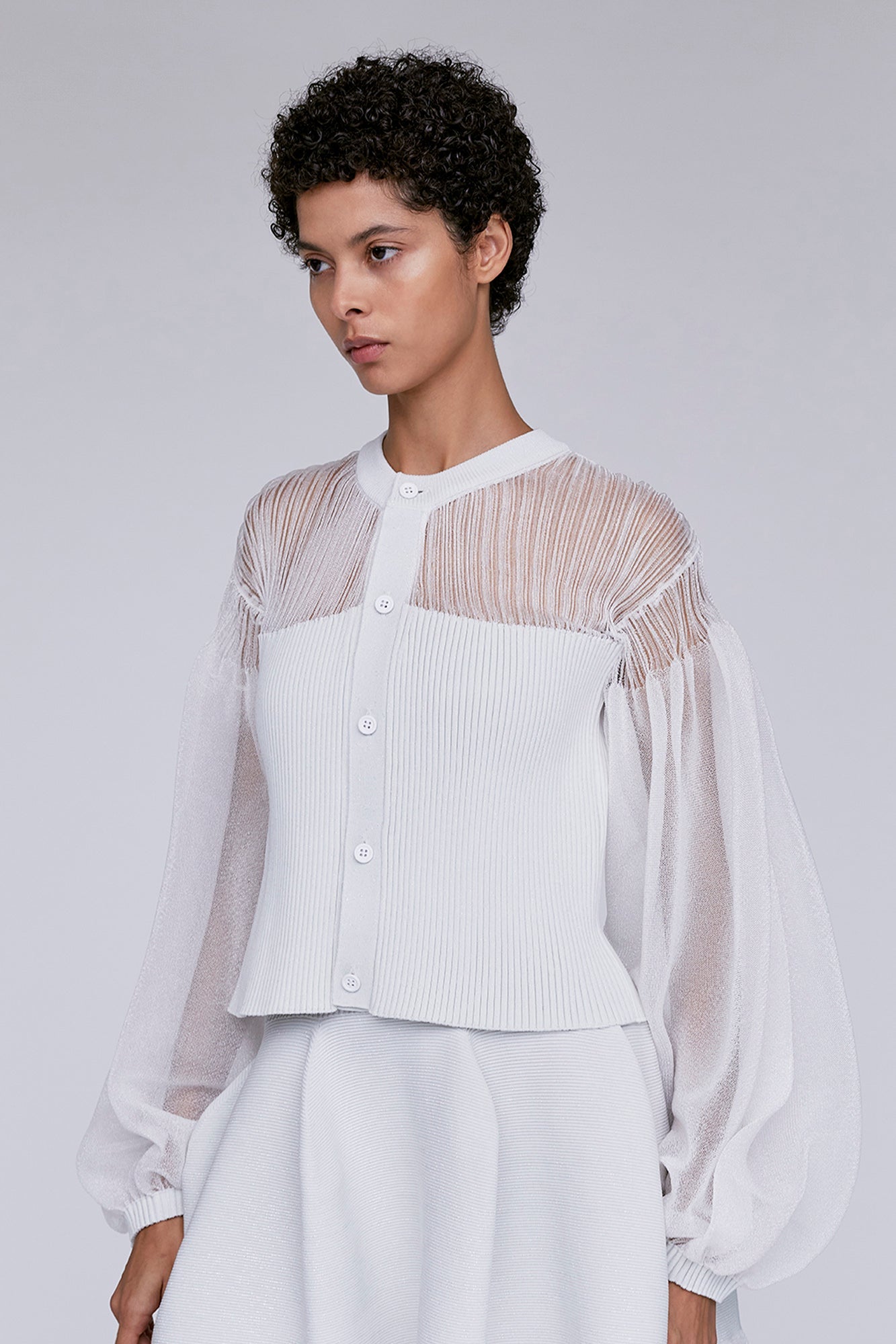 FLUTED LUCENT GLITTER PUFF SLEEVE CROPPED CARDIGAN