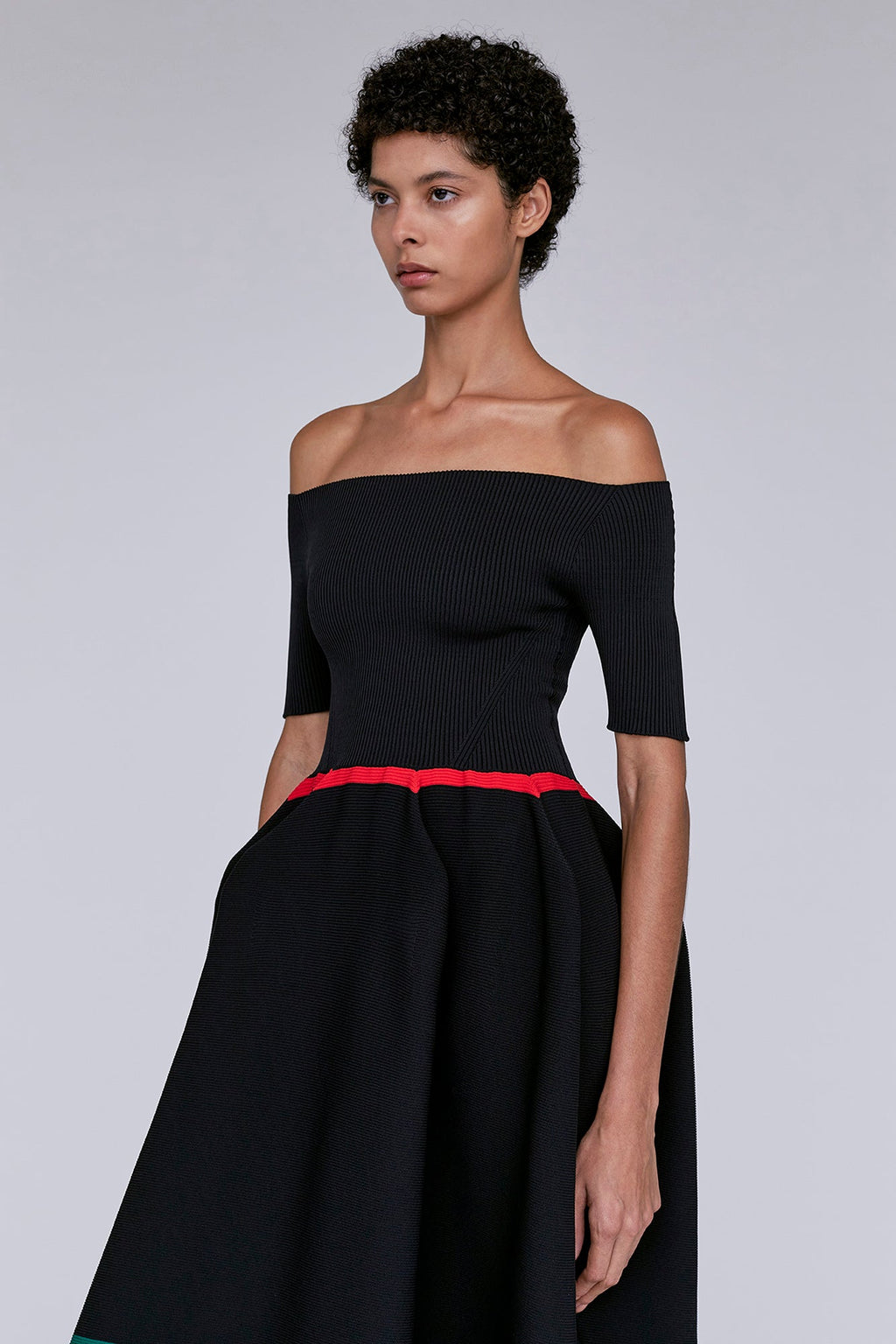 POTTERY HS OFF SHOULDER SHORT SLEEVE DRESS