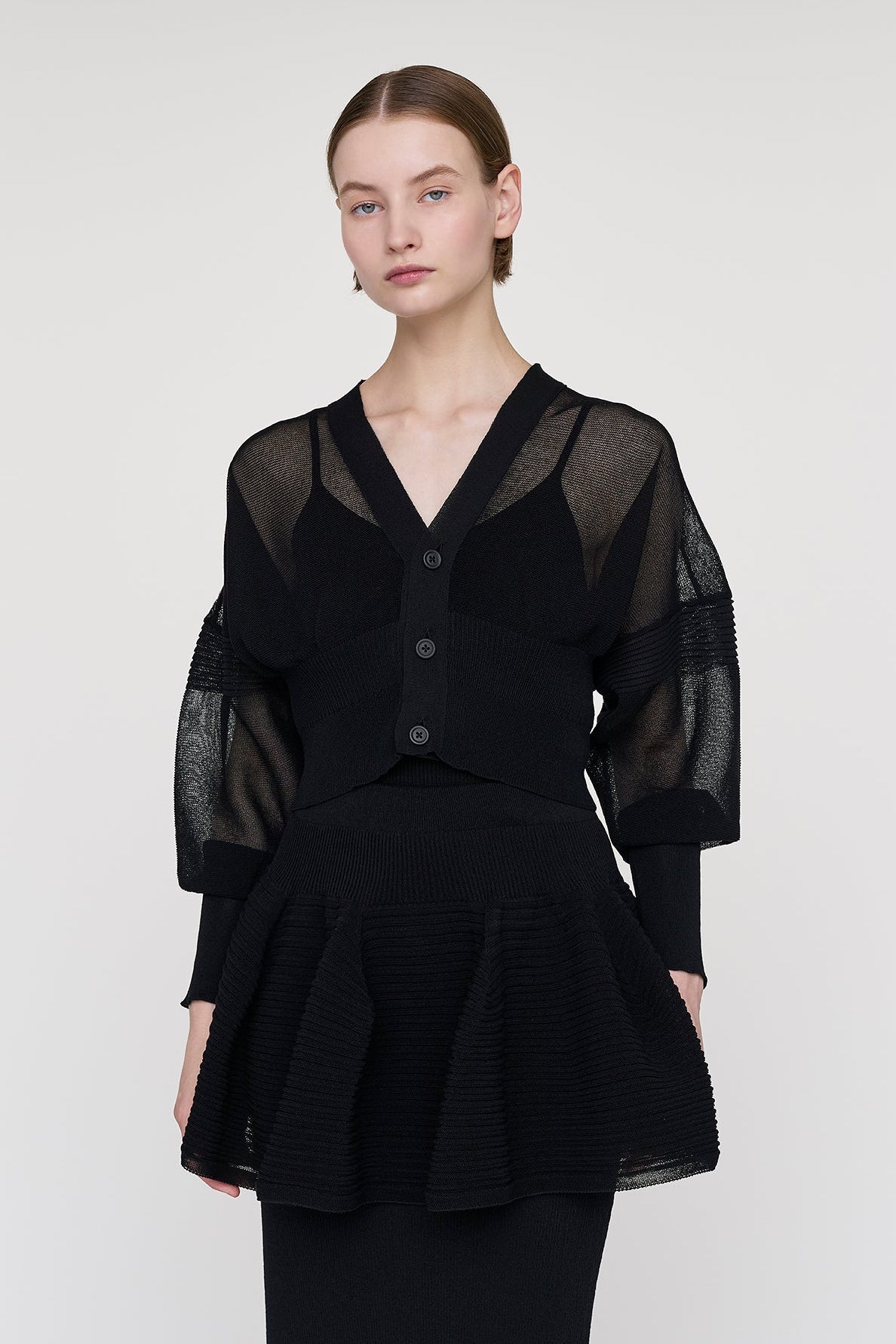 TC GARTER LUCENT CROPPED CARDIGAN