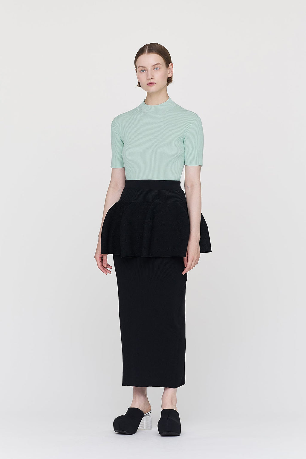 PORTRAIT SHORT SLEEVE TOP