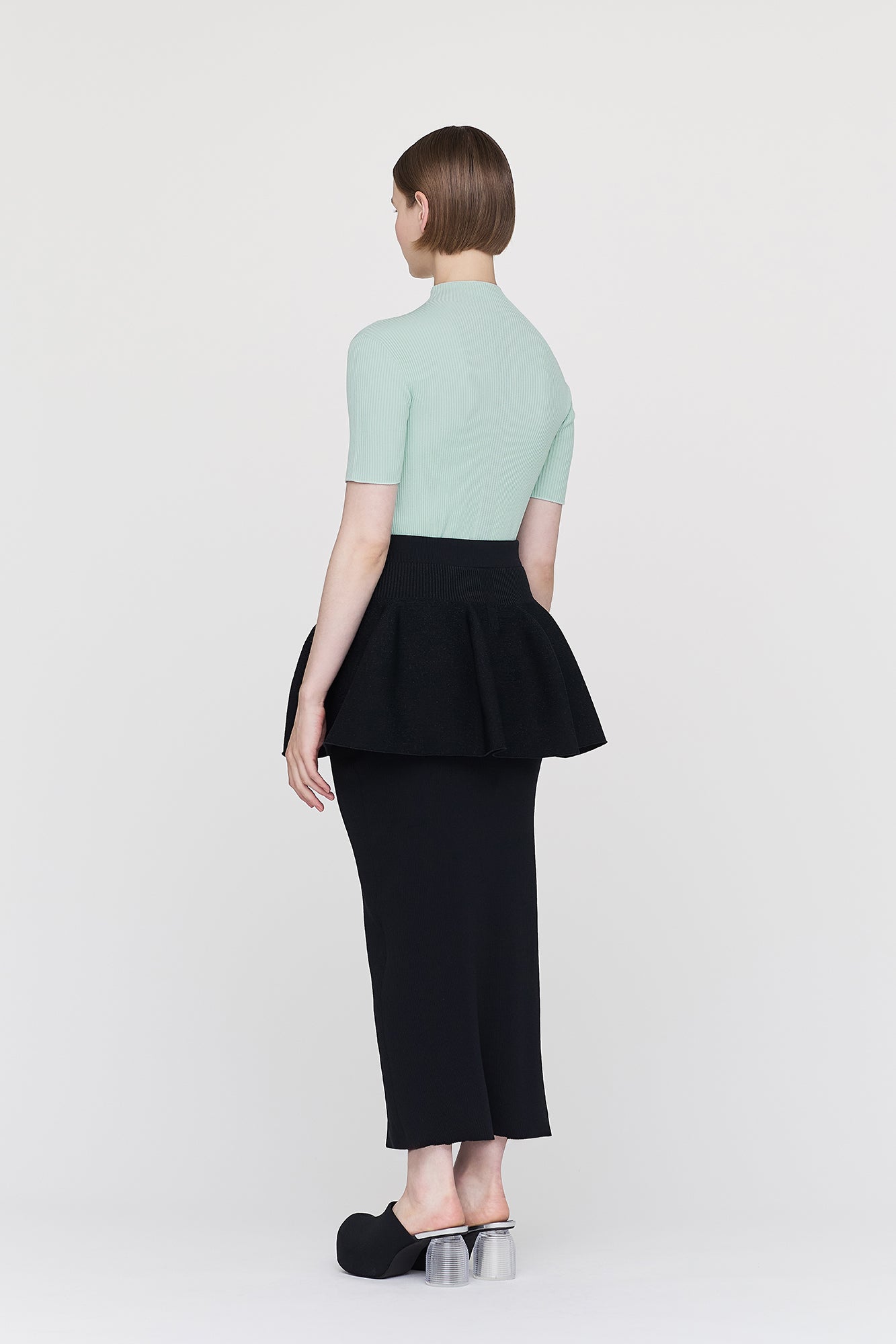 PORTRAIT SHORT SLEEVE TOP