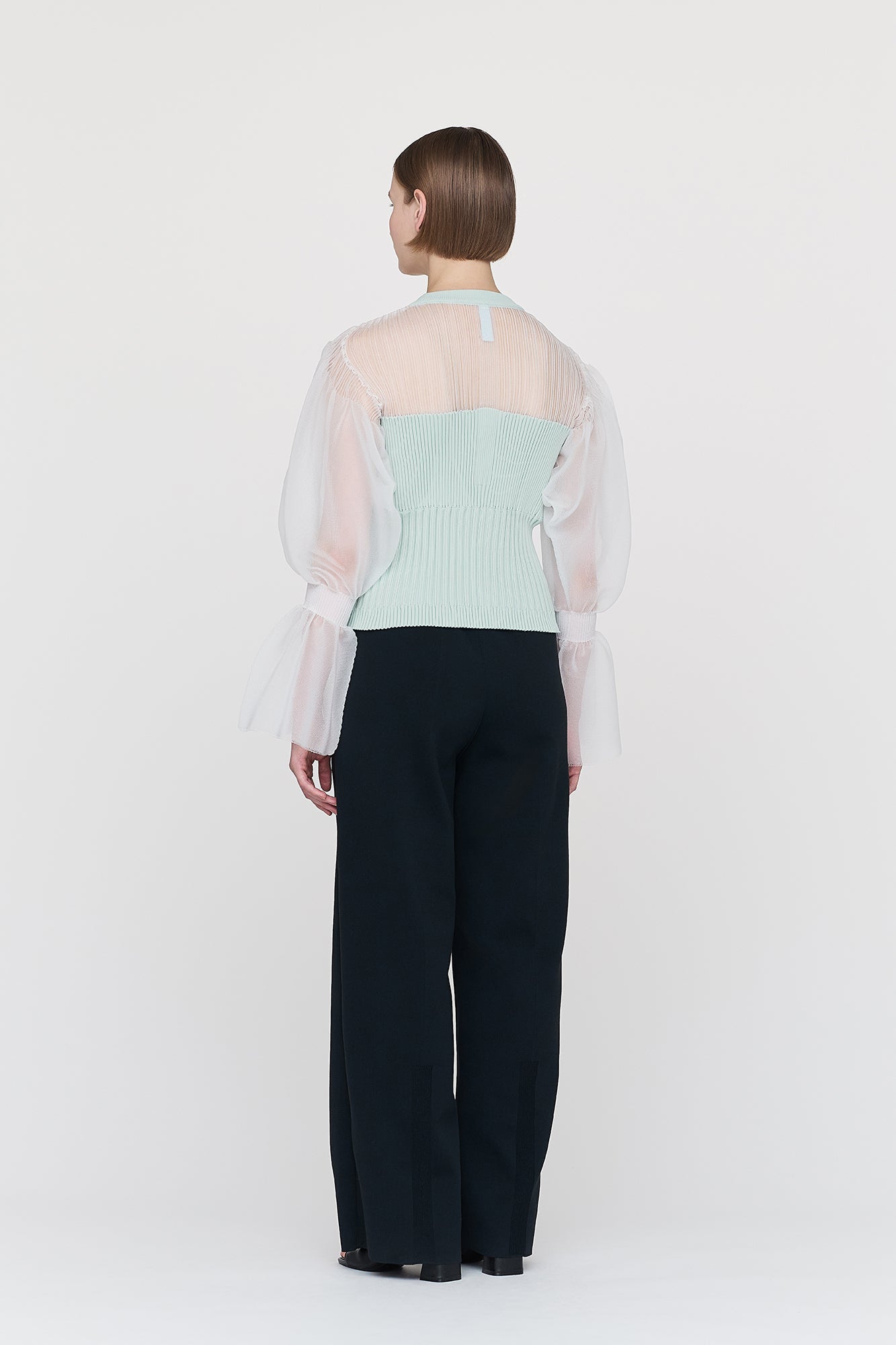 FLUTED LUCENT MARIE SLEEVE TOP