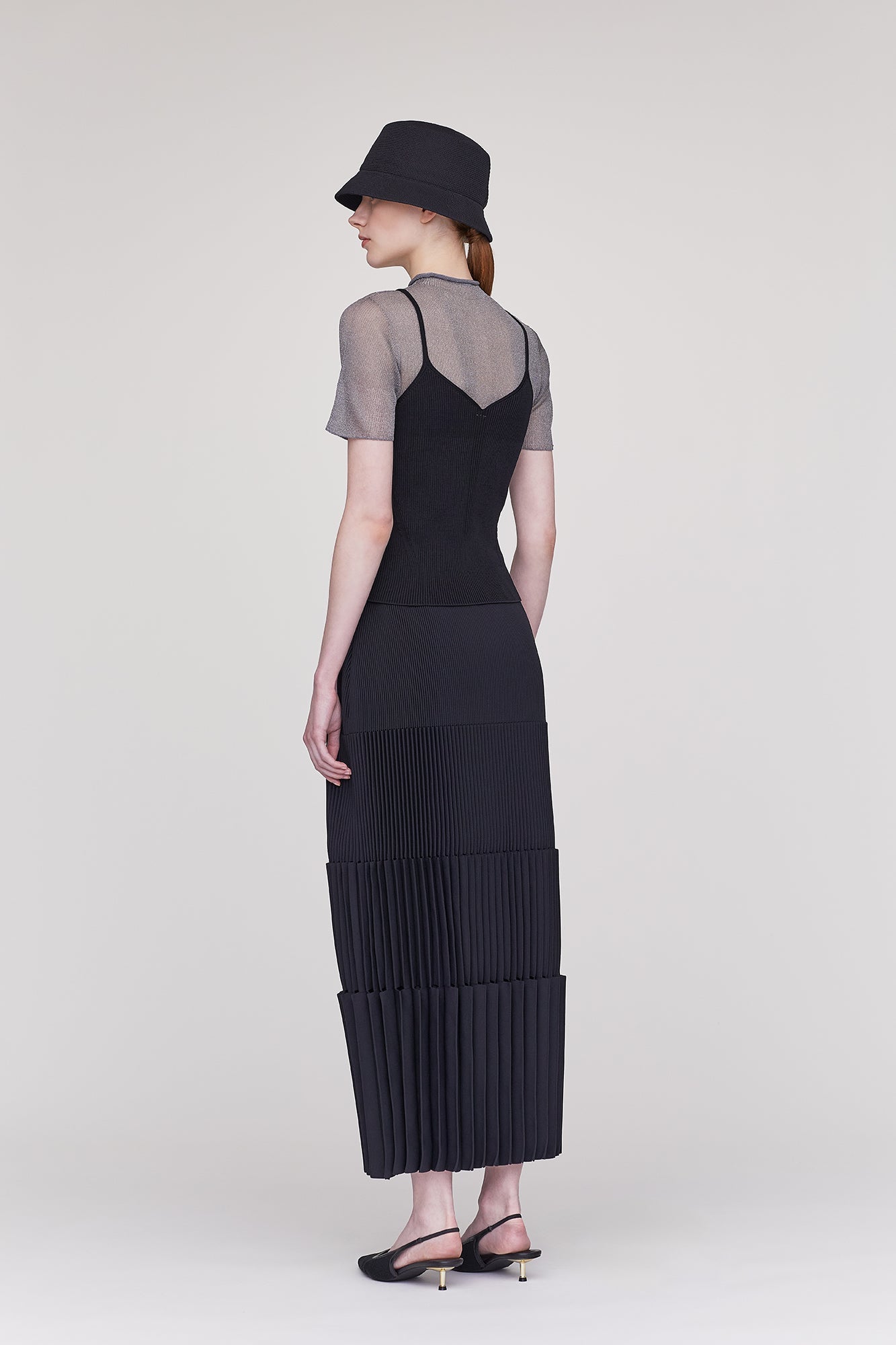 PORTRAIT CAMISOLE TOP