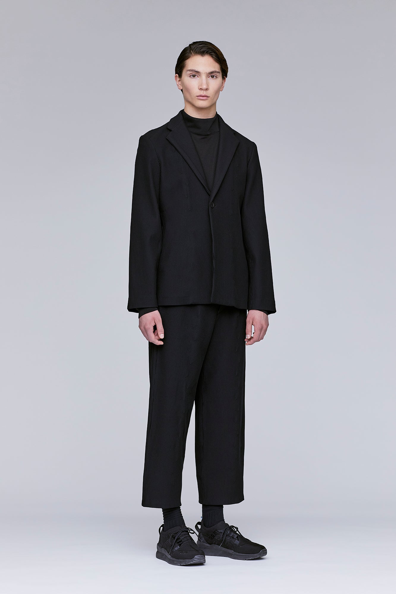 SOFT HYPHA STRAIGHT PANTS