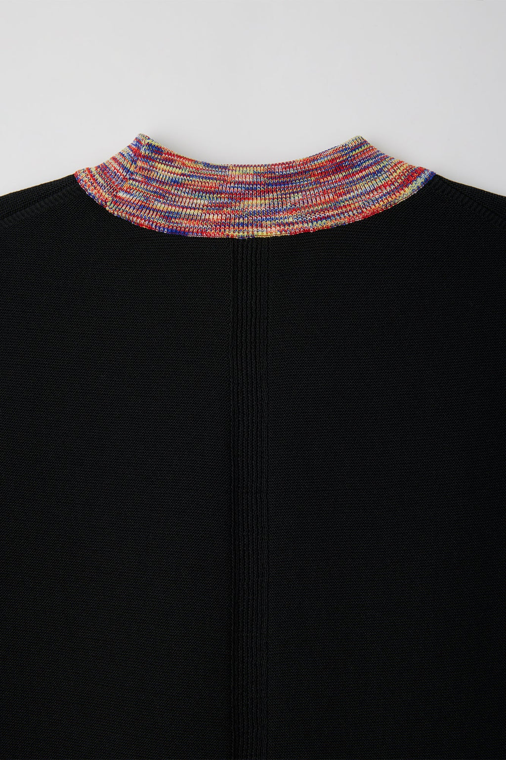 TC GARTER KNIKAT SHORT SLEEVE TEE SHIRT