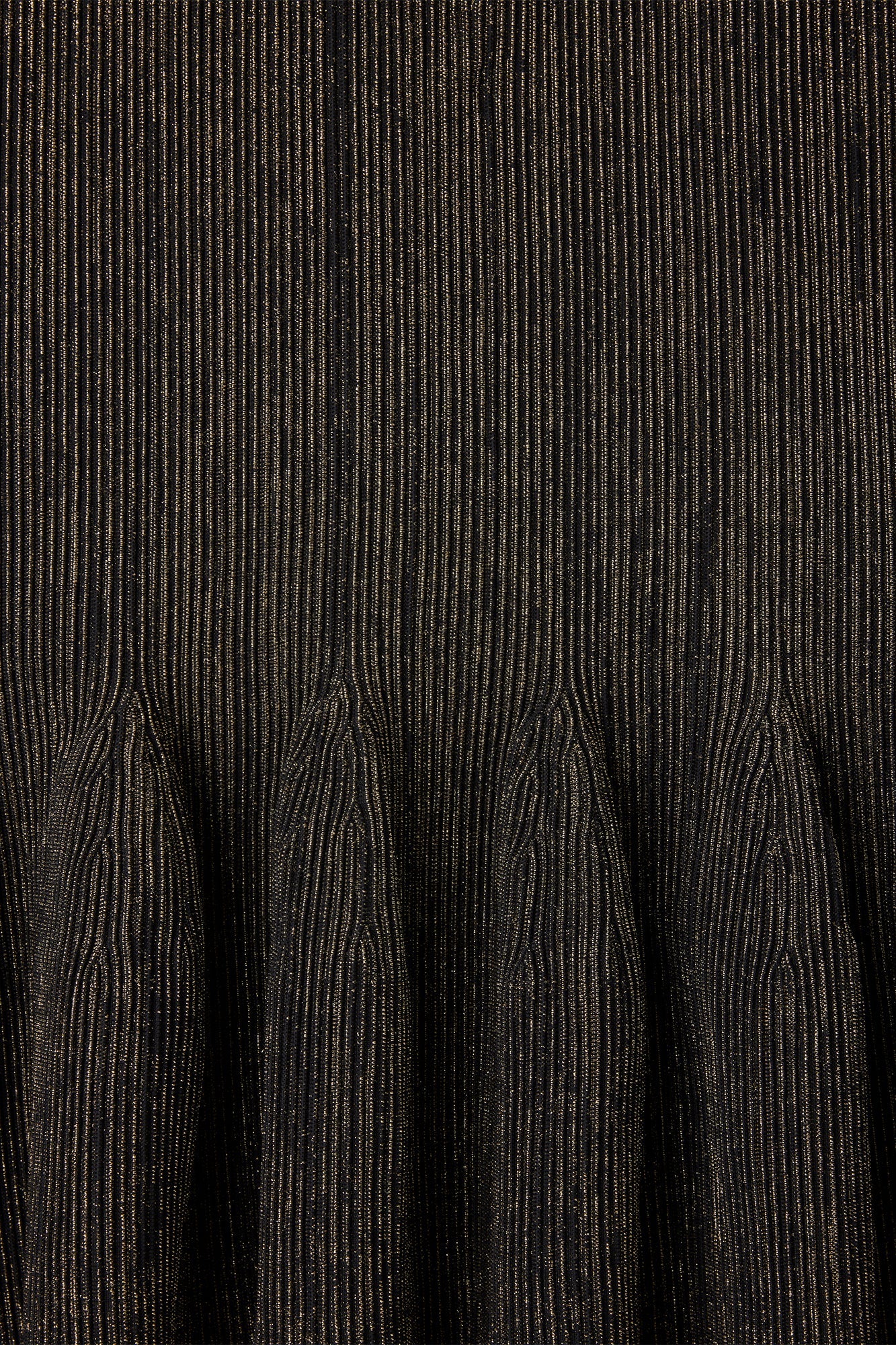 HYPHA V-NECK SLEEVELESS DRESS