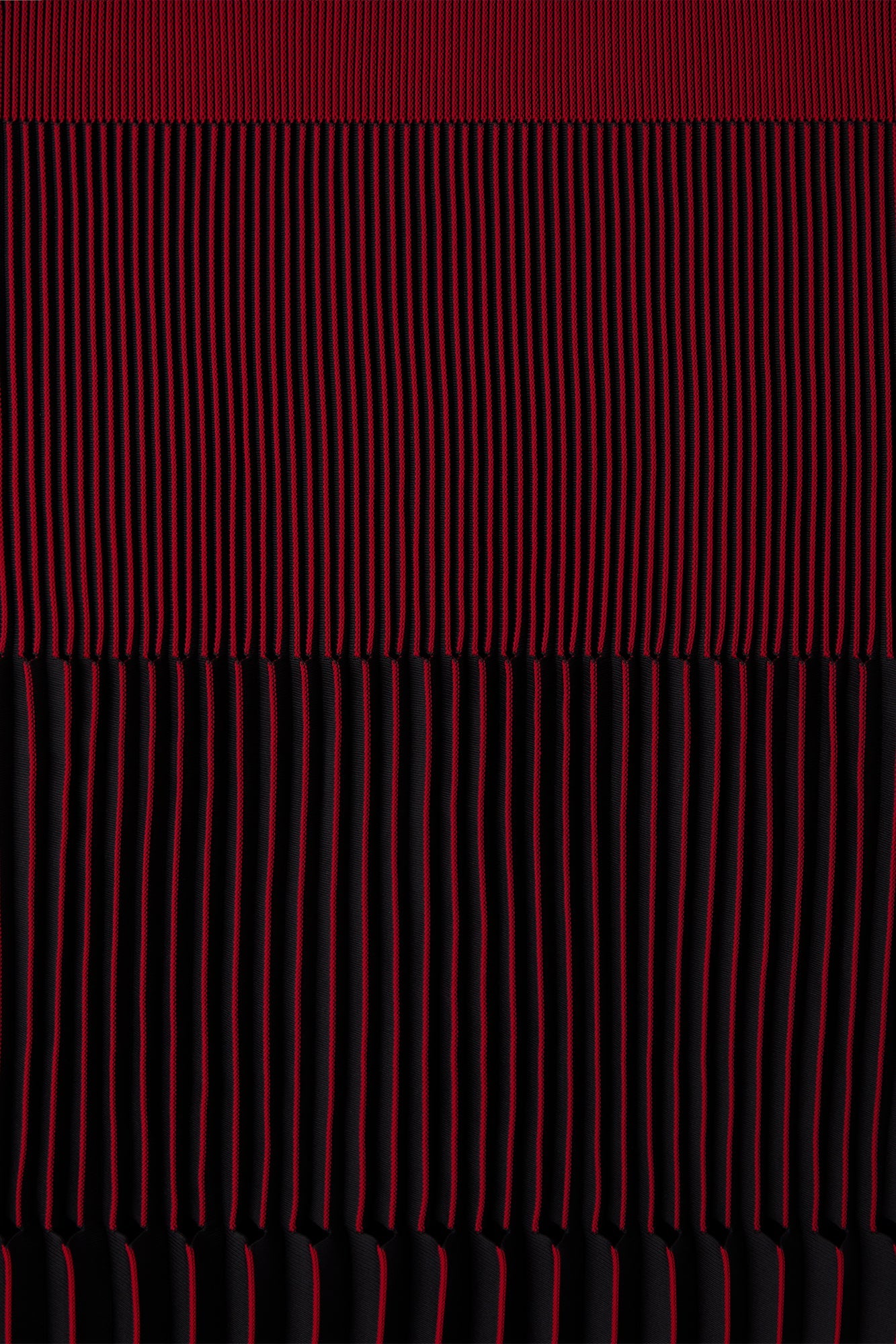 ACCORDION SLEEVELESS MINI DRESS