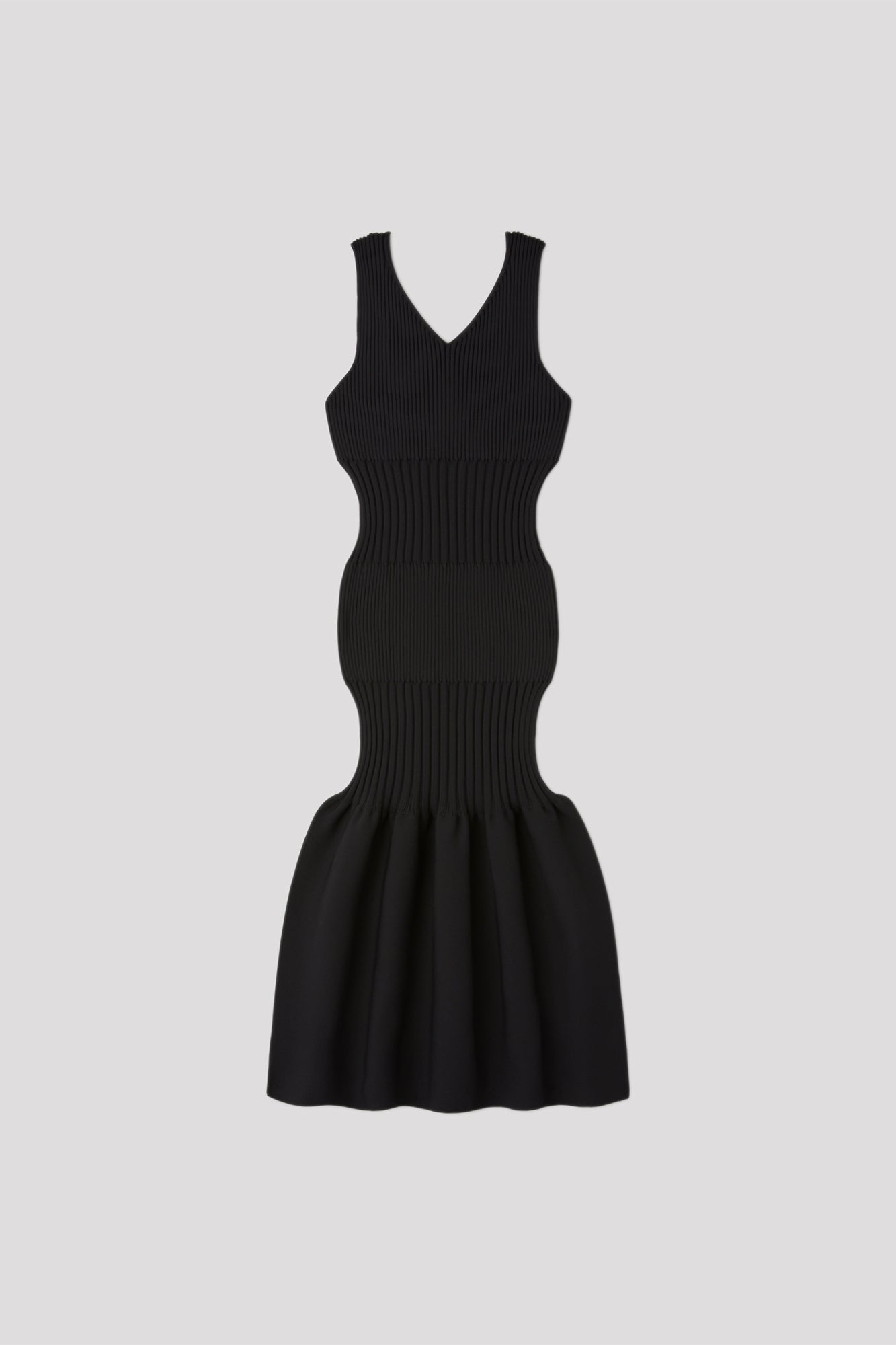 FLUTED V-NECK SLEEVELESS MERMAID DRESS - BLACK