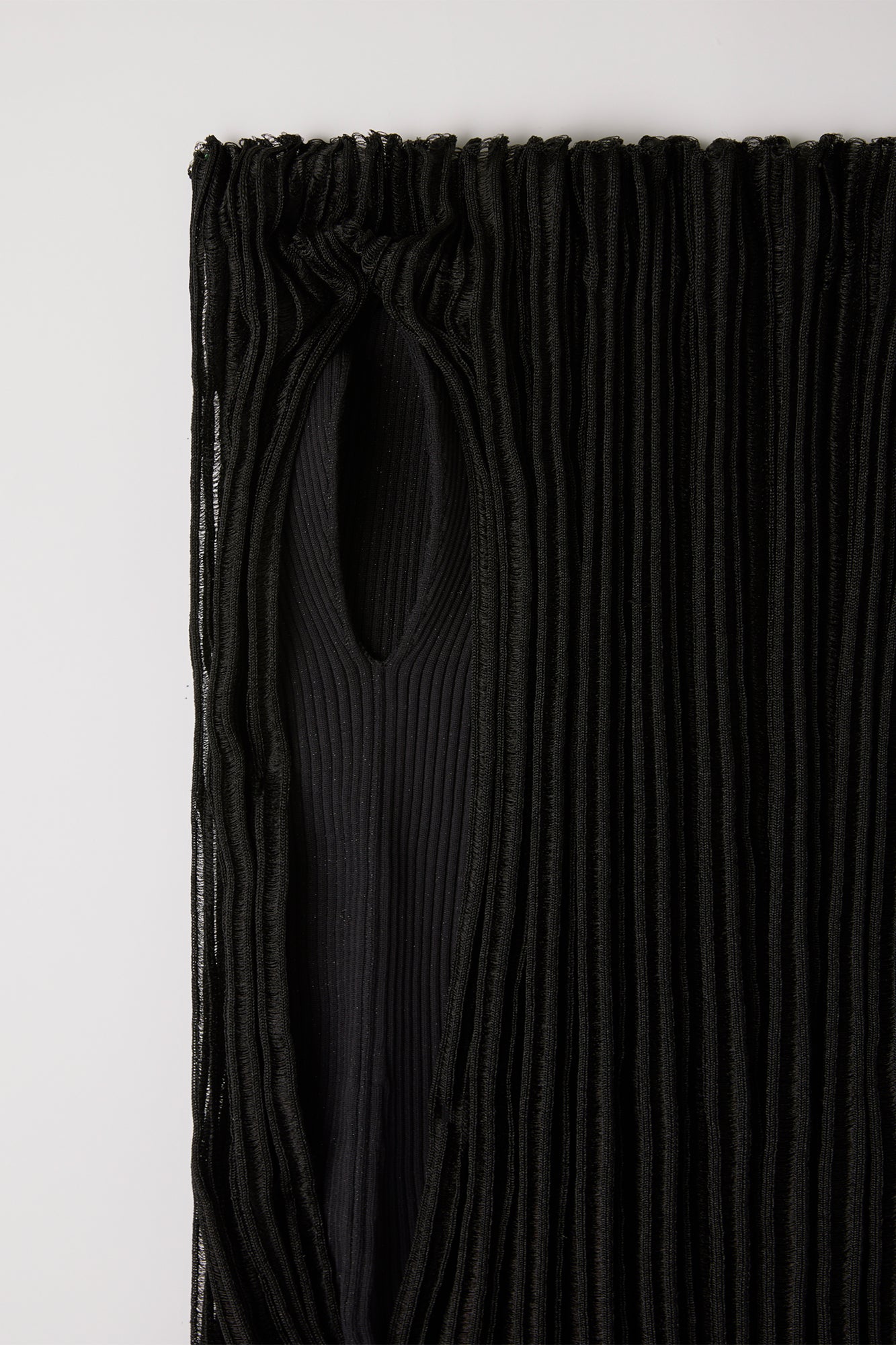METAL TUBULAR DRESS