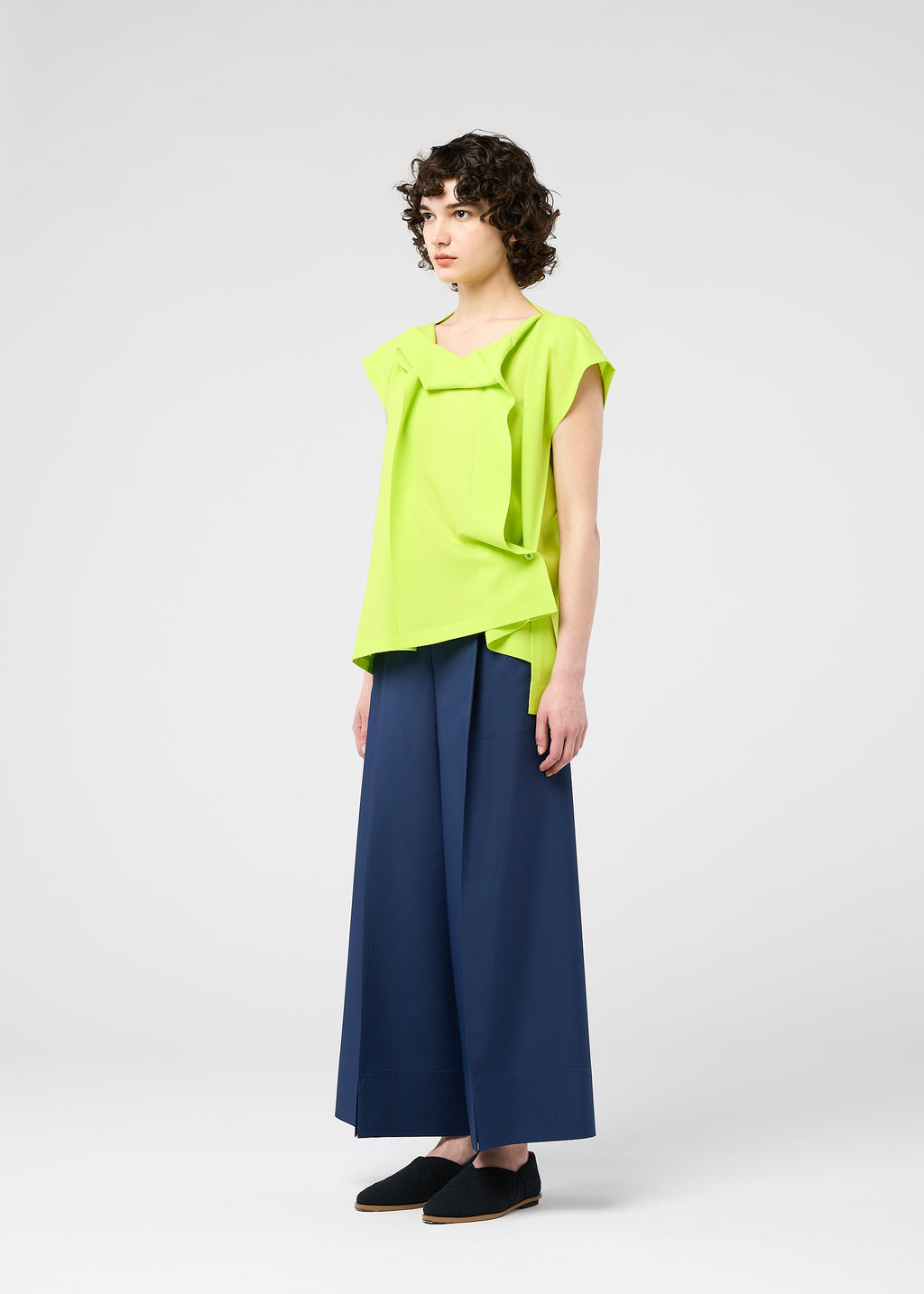 Flat Tuck T