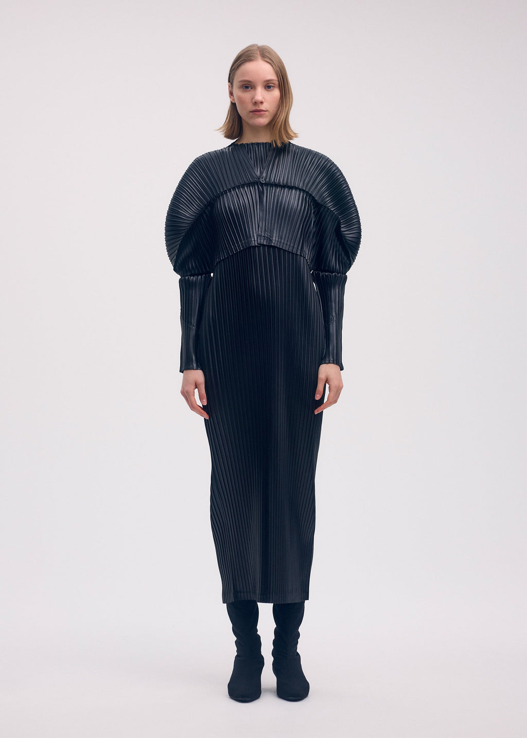 Glossed Metal Pleats