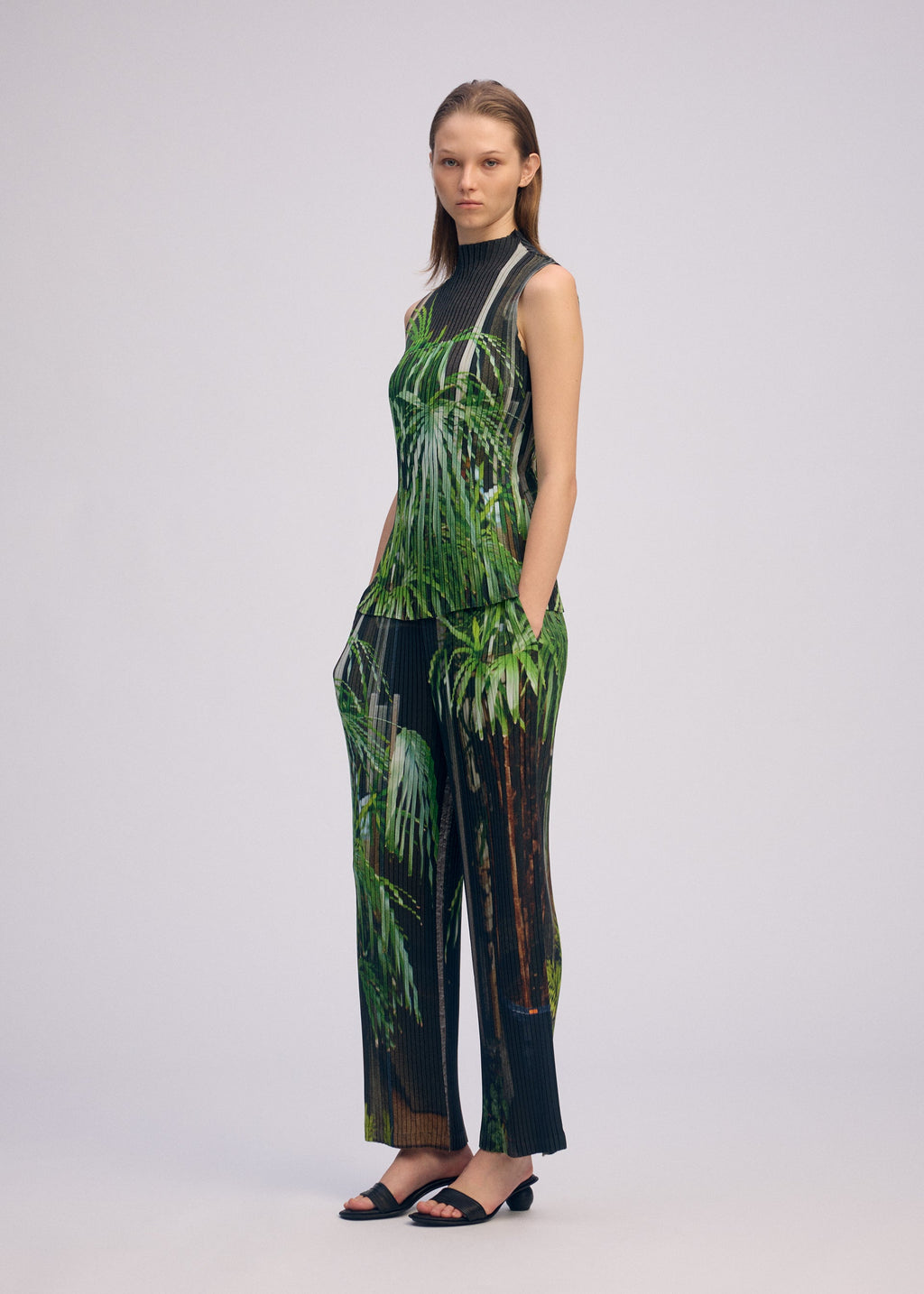 Urban Jungle Pleats