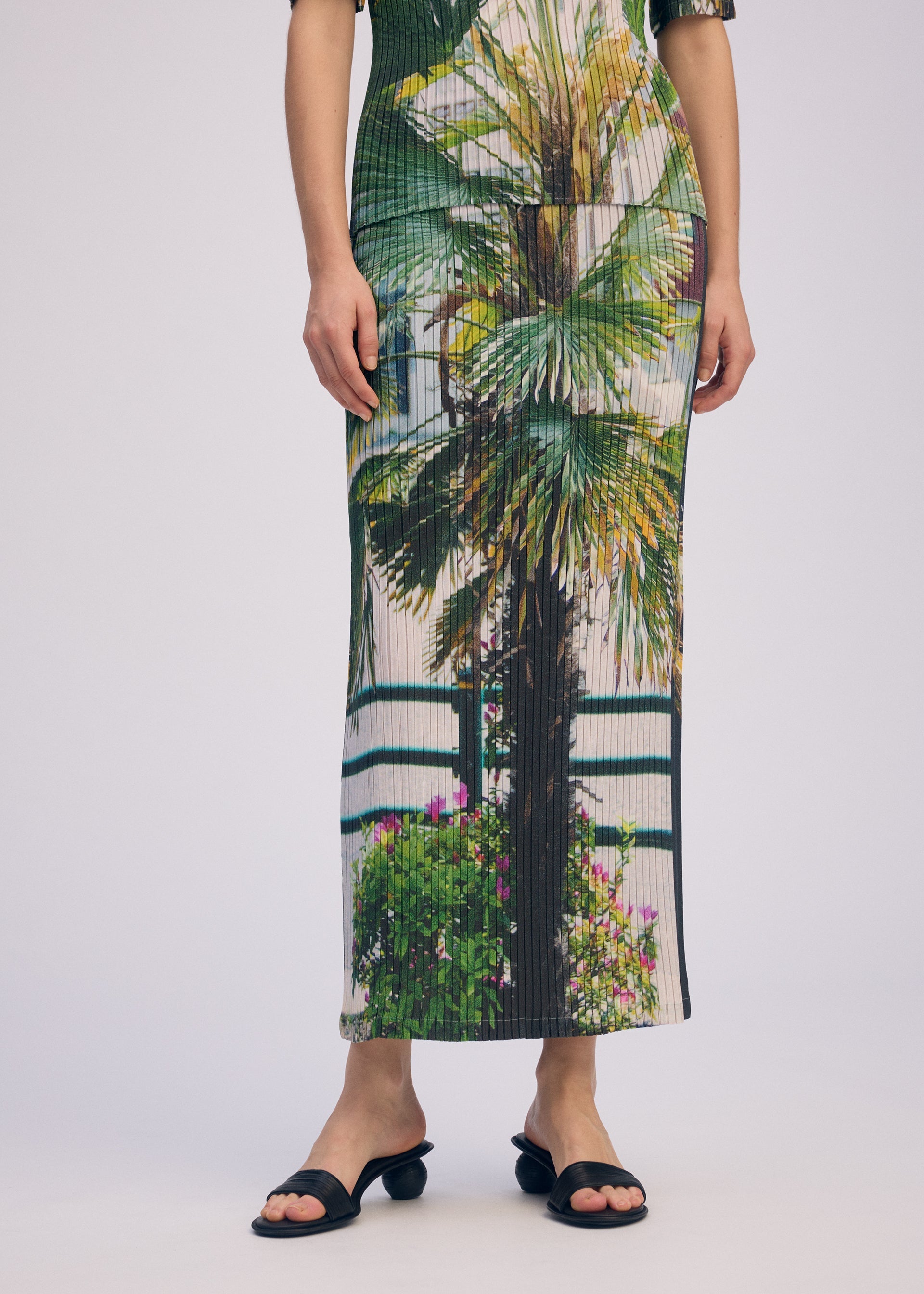 Urban Jungle Pleats