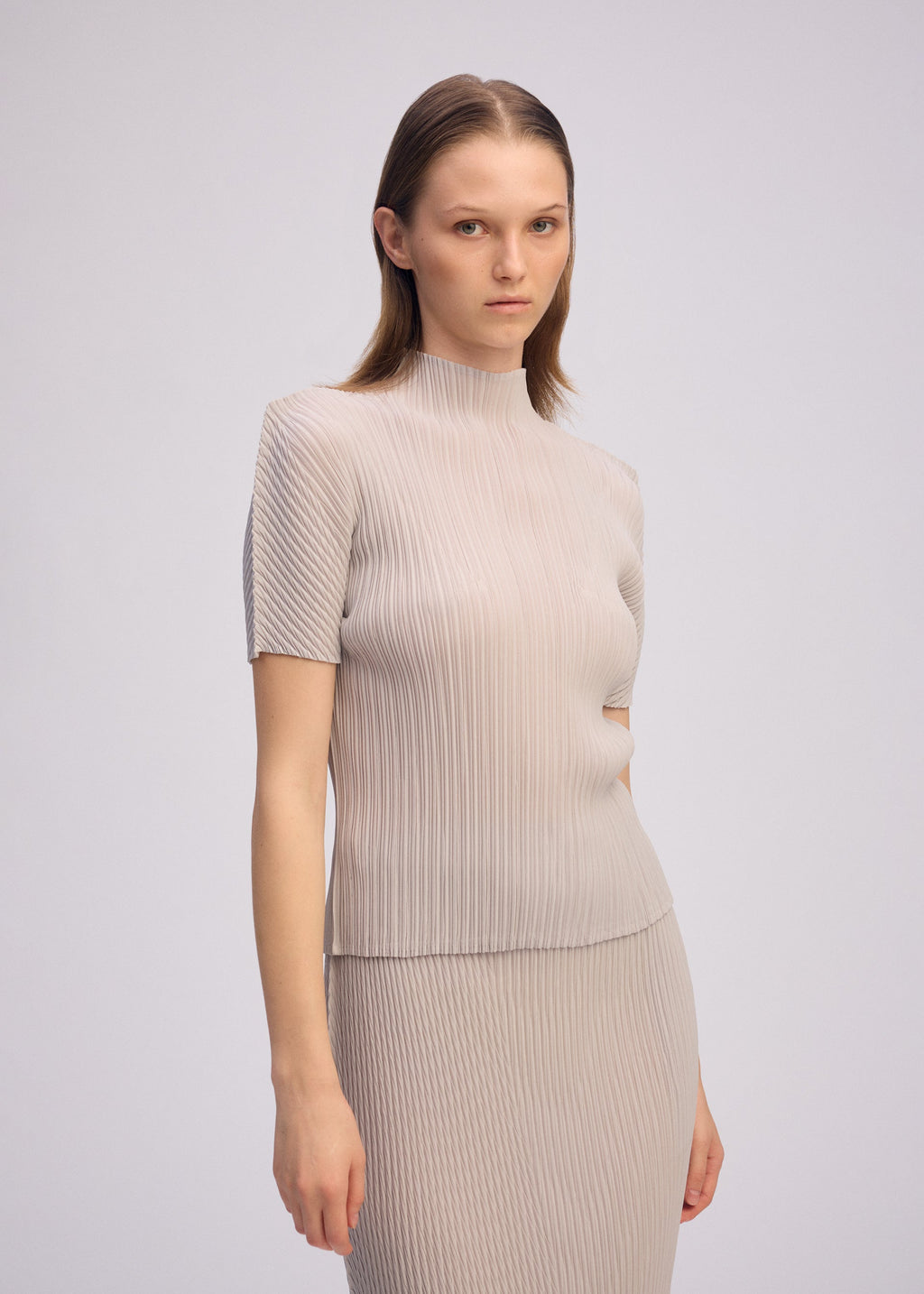Box Shoulder Pleats