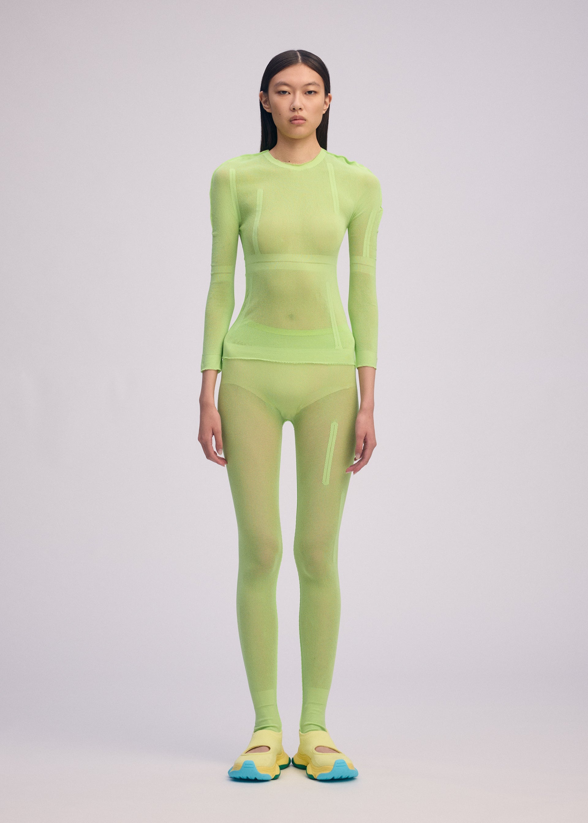 Slits Mesh Ap