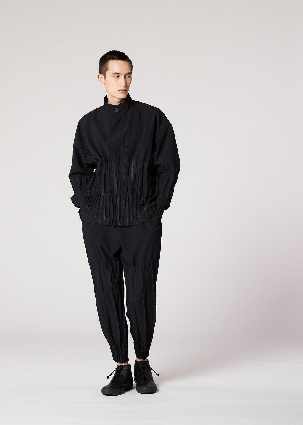 Waft Black