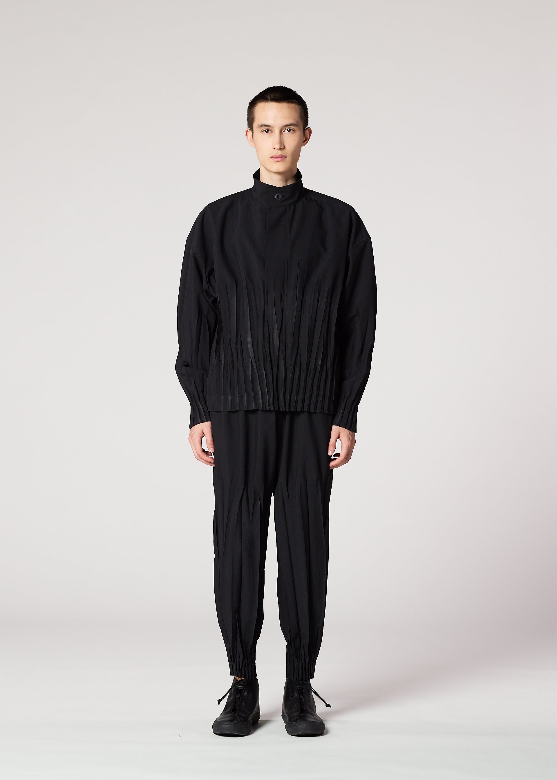 Waft Black