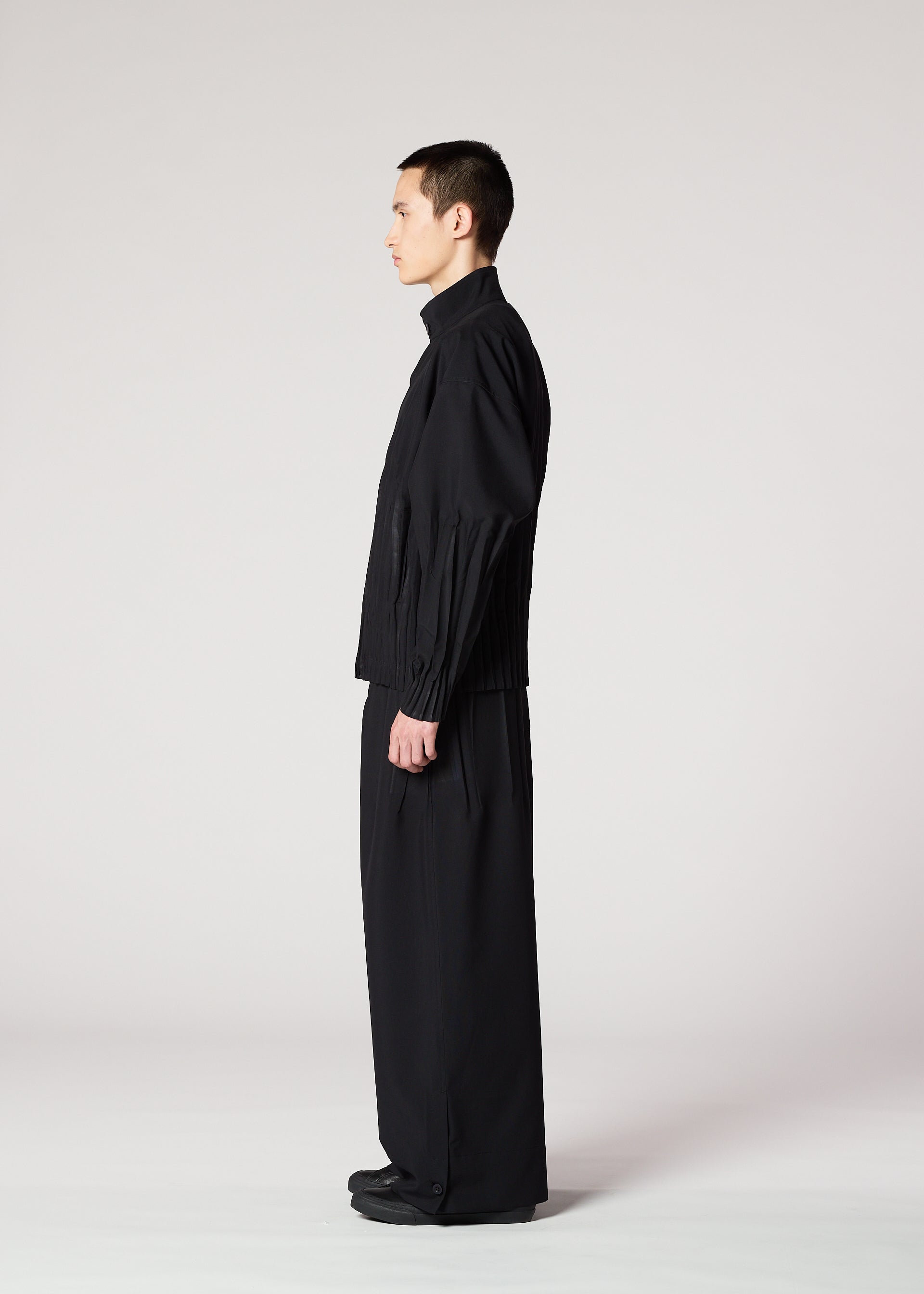 Waft Black