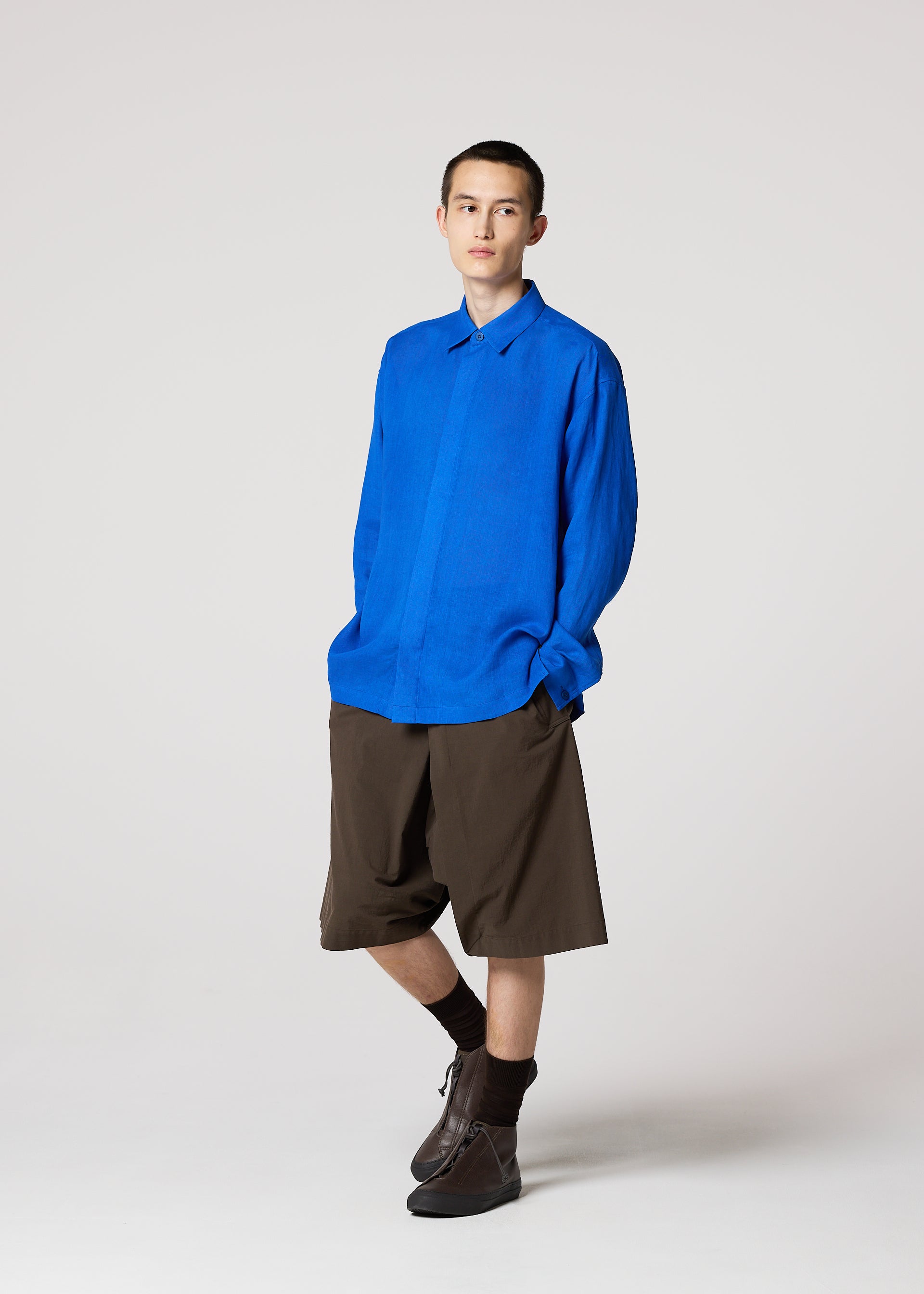 Floating Linen