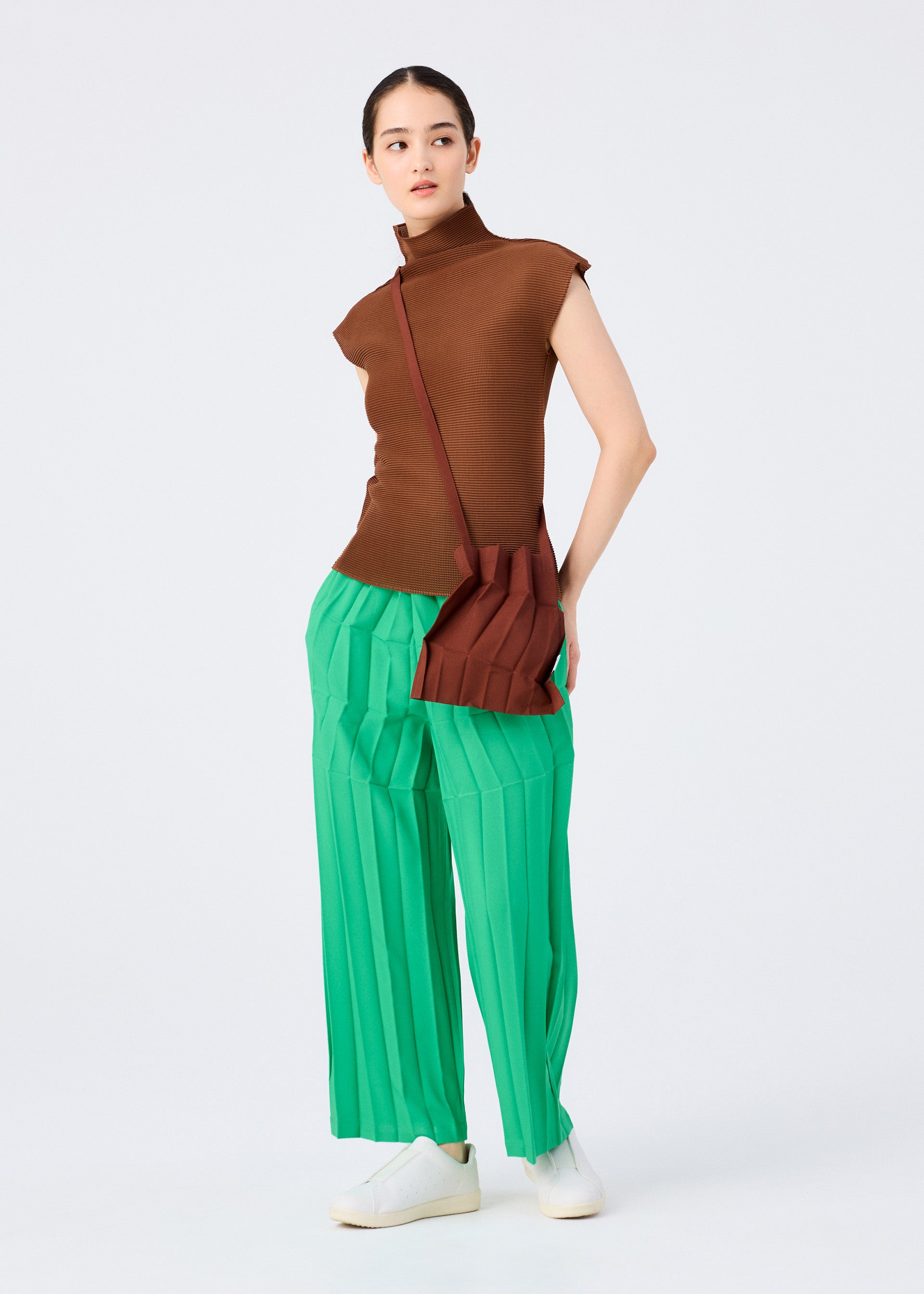 Zig Zag Pleats Bag