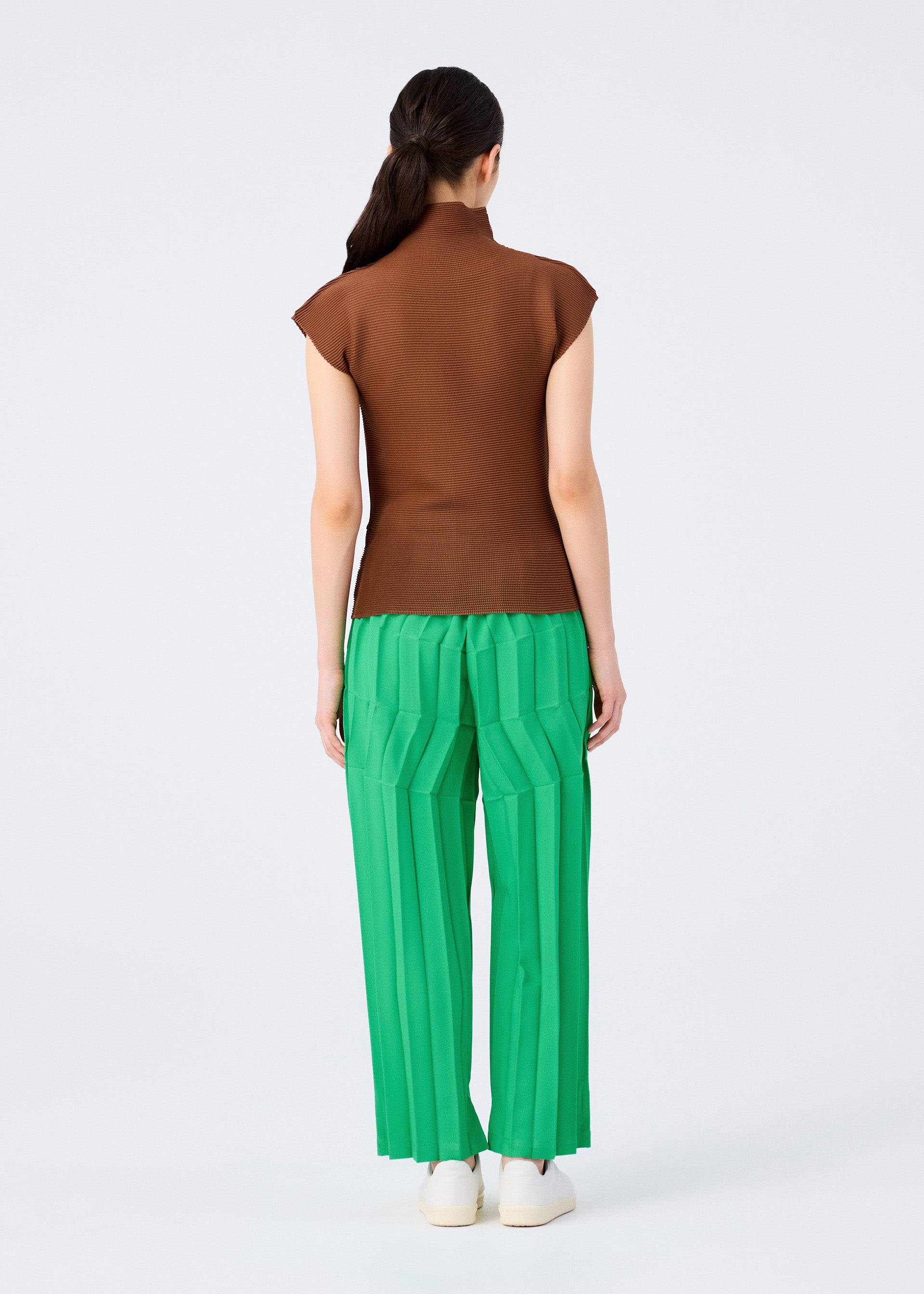 Zig Zag Pleats