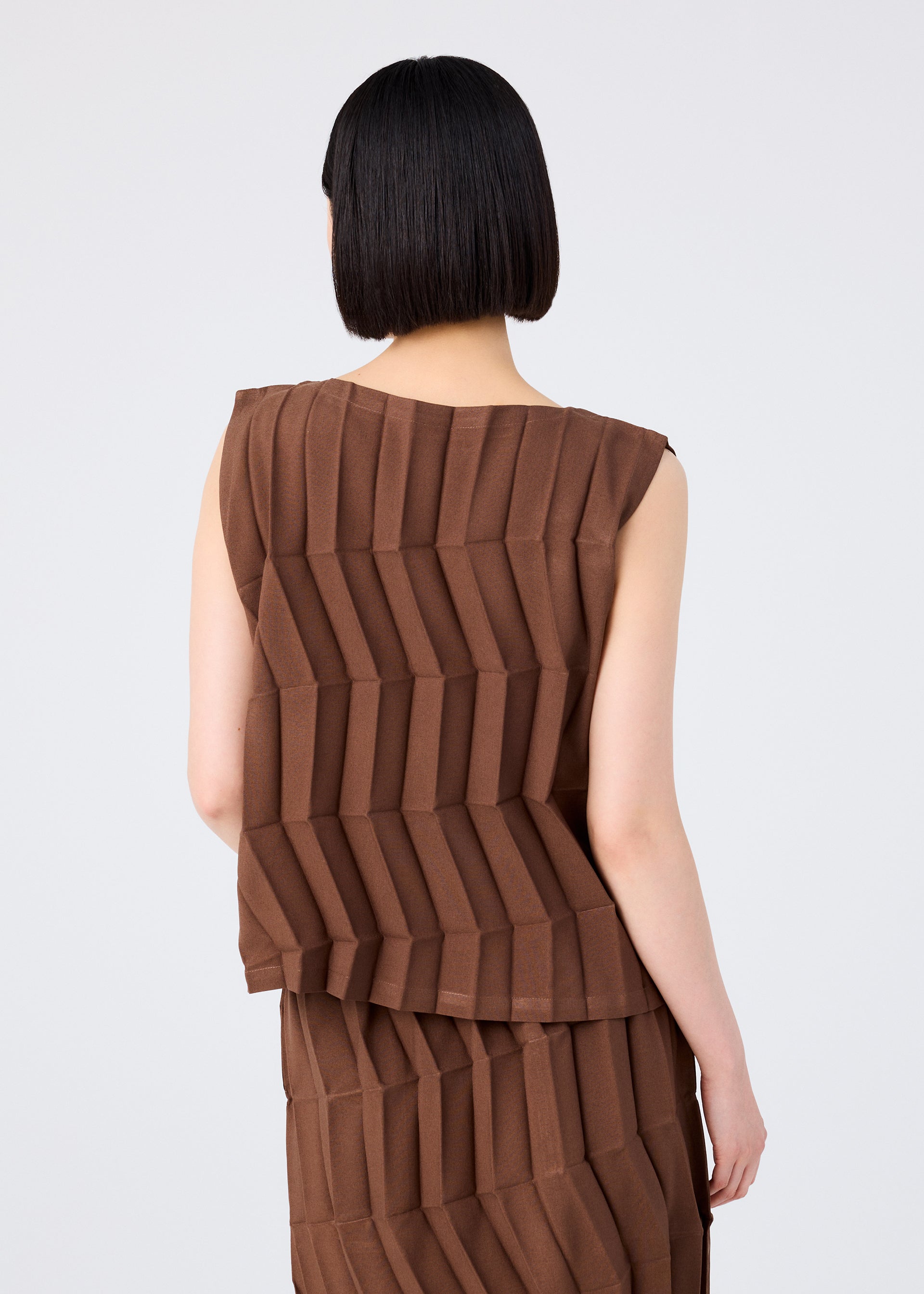 Zig Zag Pleats