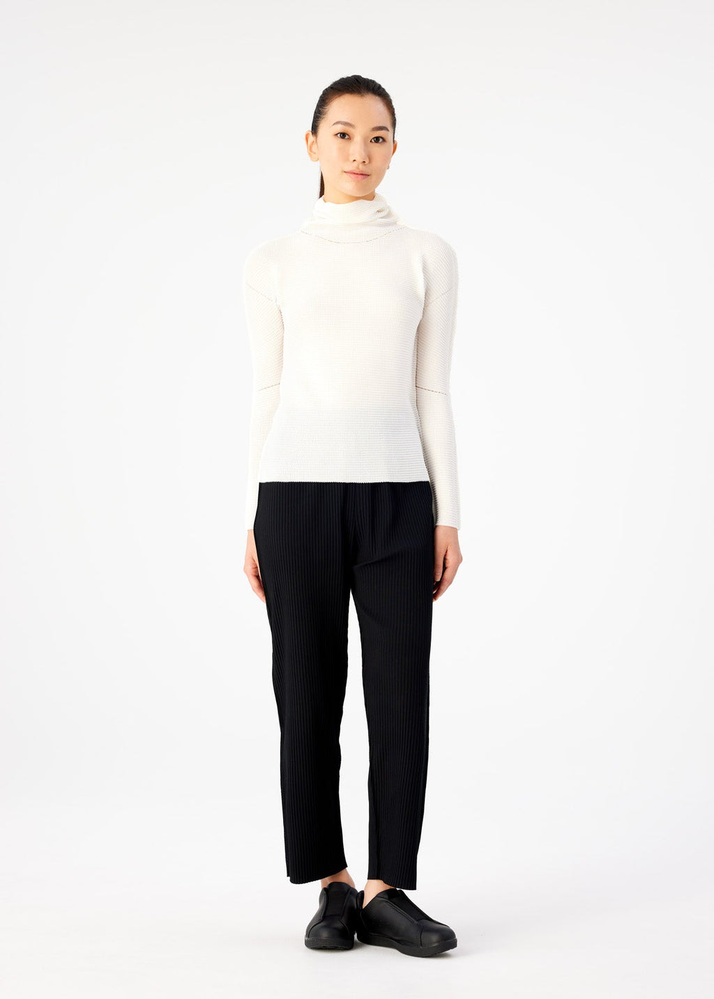 Knit Stretch Pleats