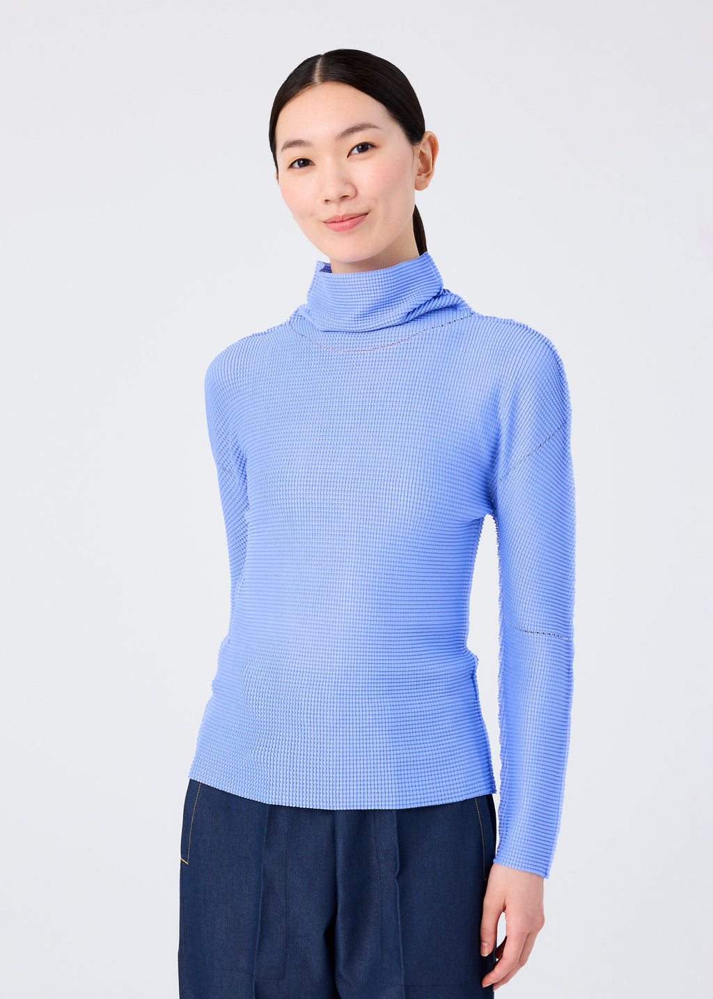 Knit Stretch Pleats 1