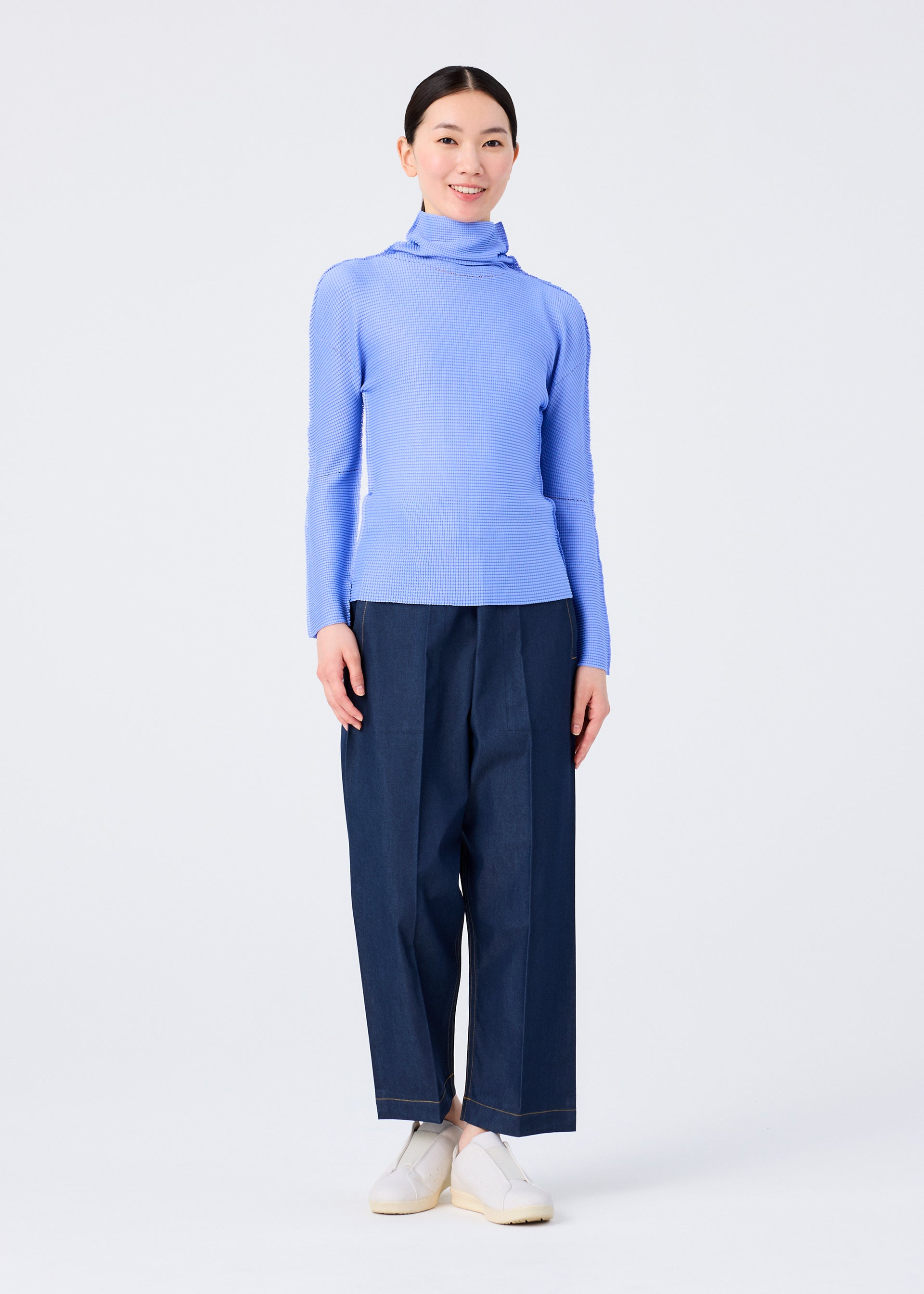 Knit Stretch Pleats 1