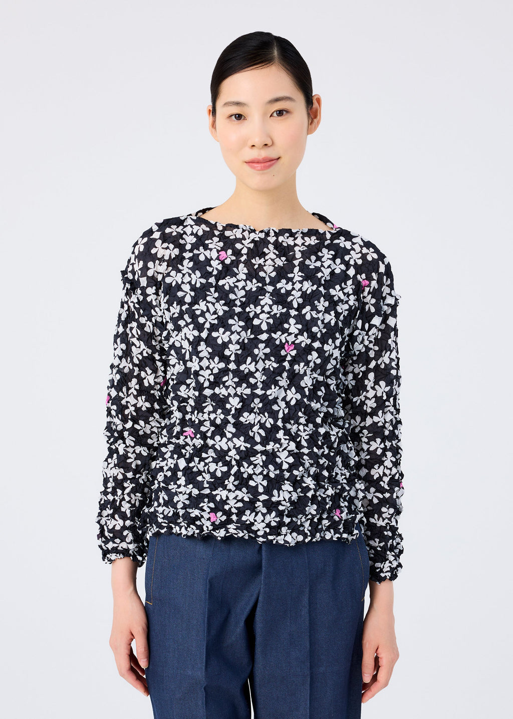 Suit Meringue Top