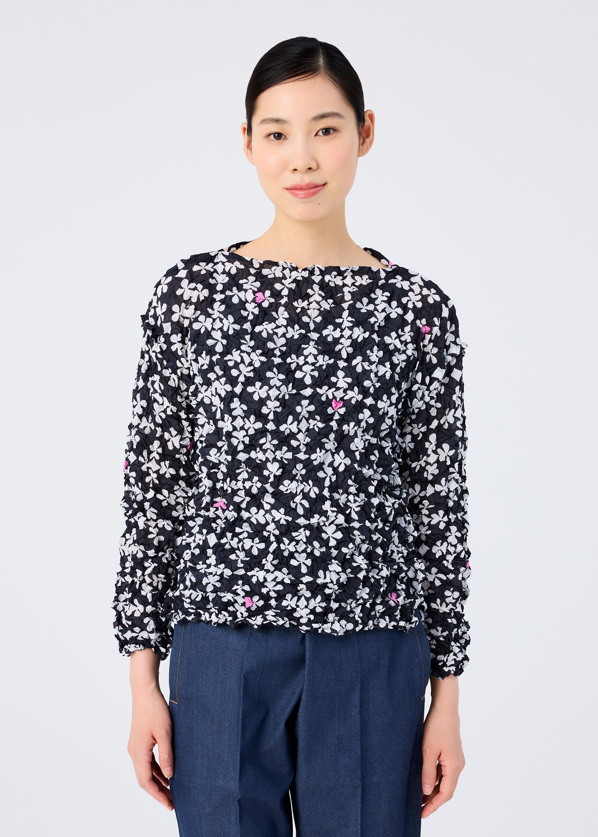 Suit Meringue Top